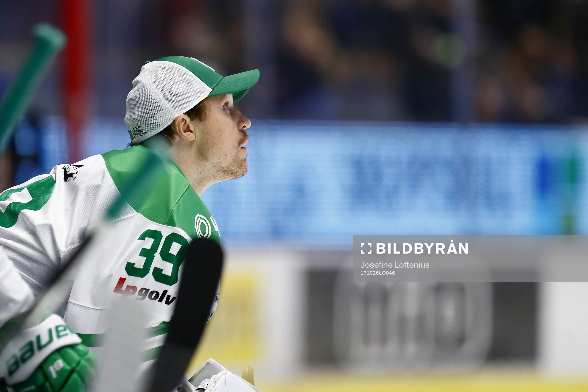 Rögles målvakt Justin Pogge utbytt