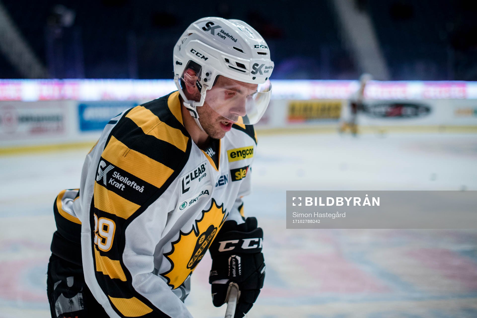 Skellefteås Matt Anderson före ishockeymatchen i SHL