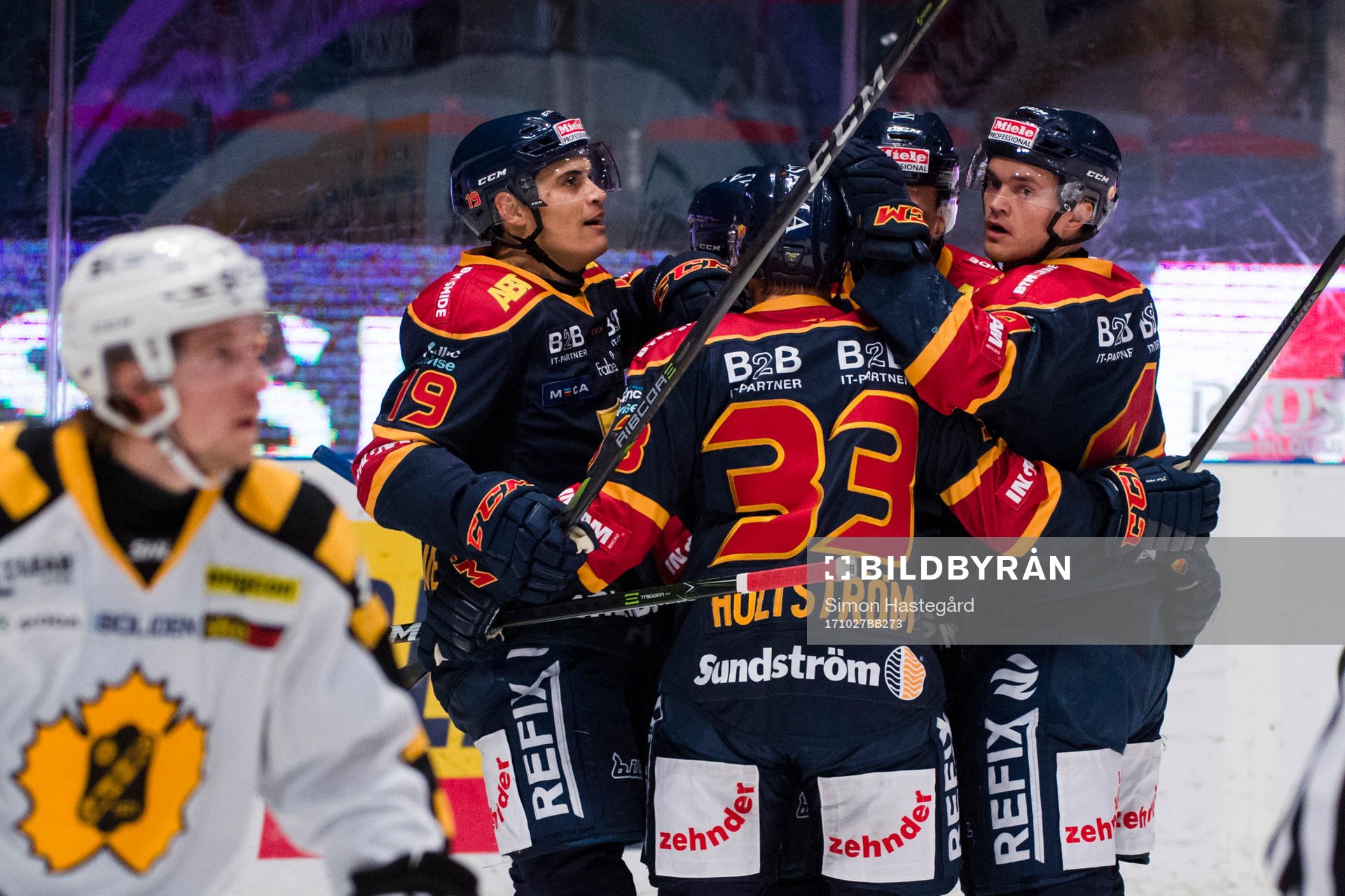 Djurgårdens Rene Bourque och Marcus Högström jublar