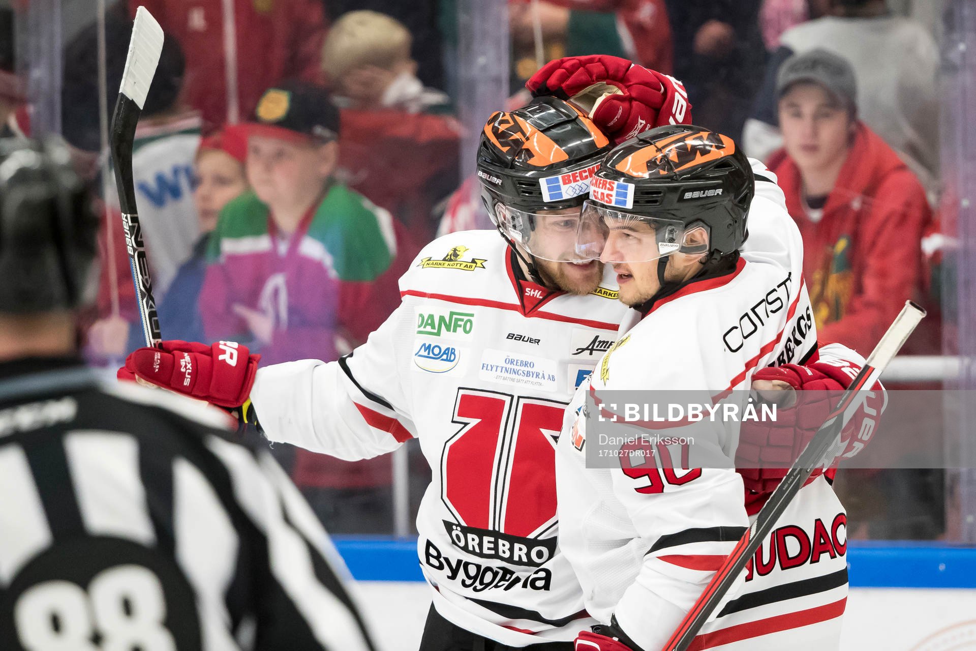 Örebros Tom Wandell jublar