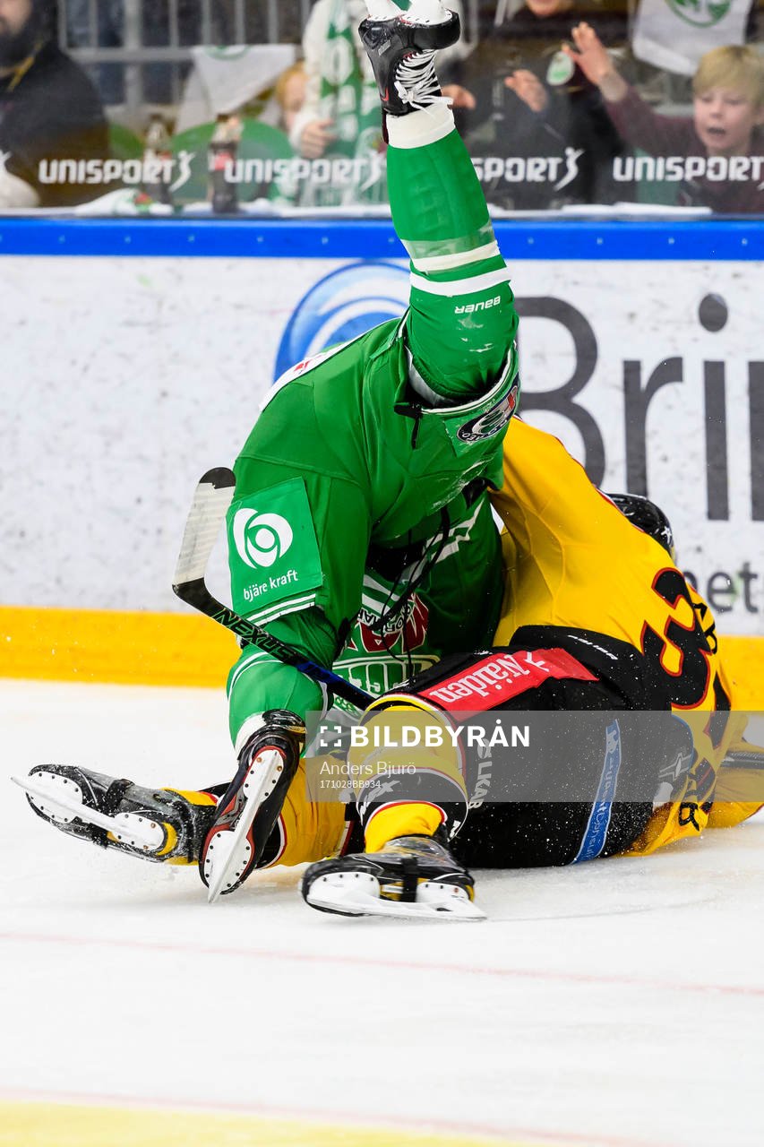 Rögles Daniel Widing och Luleås Oscar Engsund