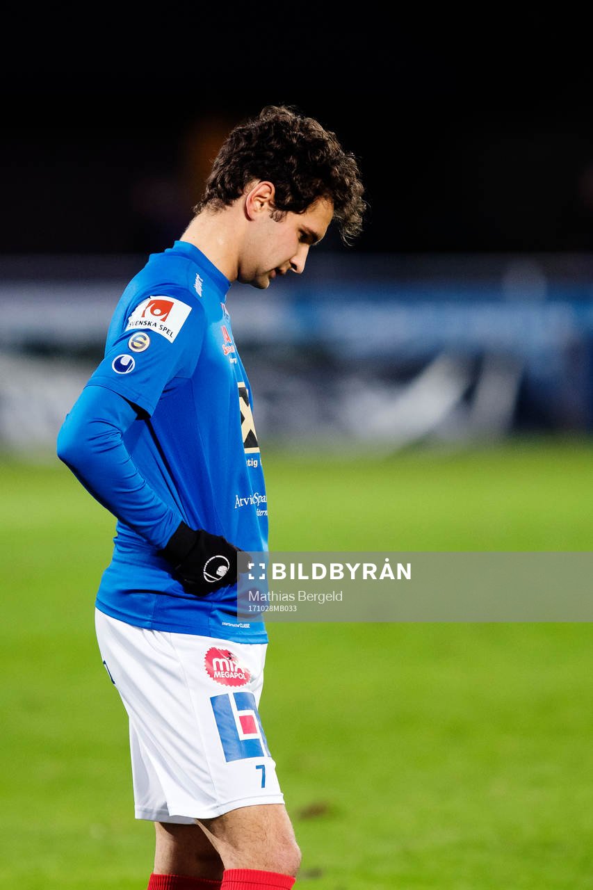 Åtvidabergs Marijan Cosic deppar