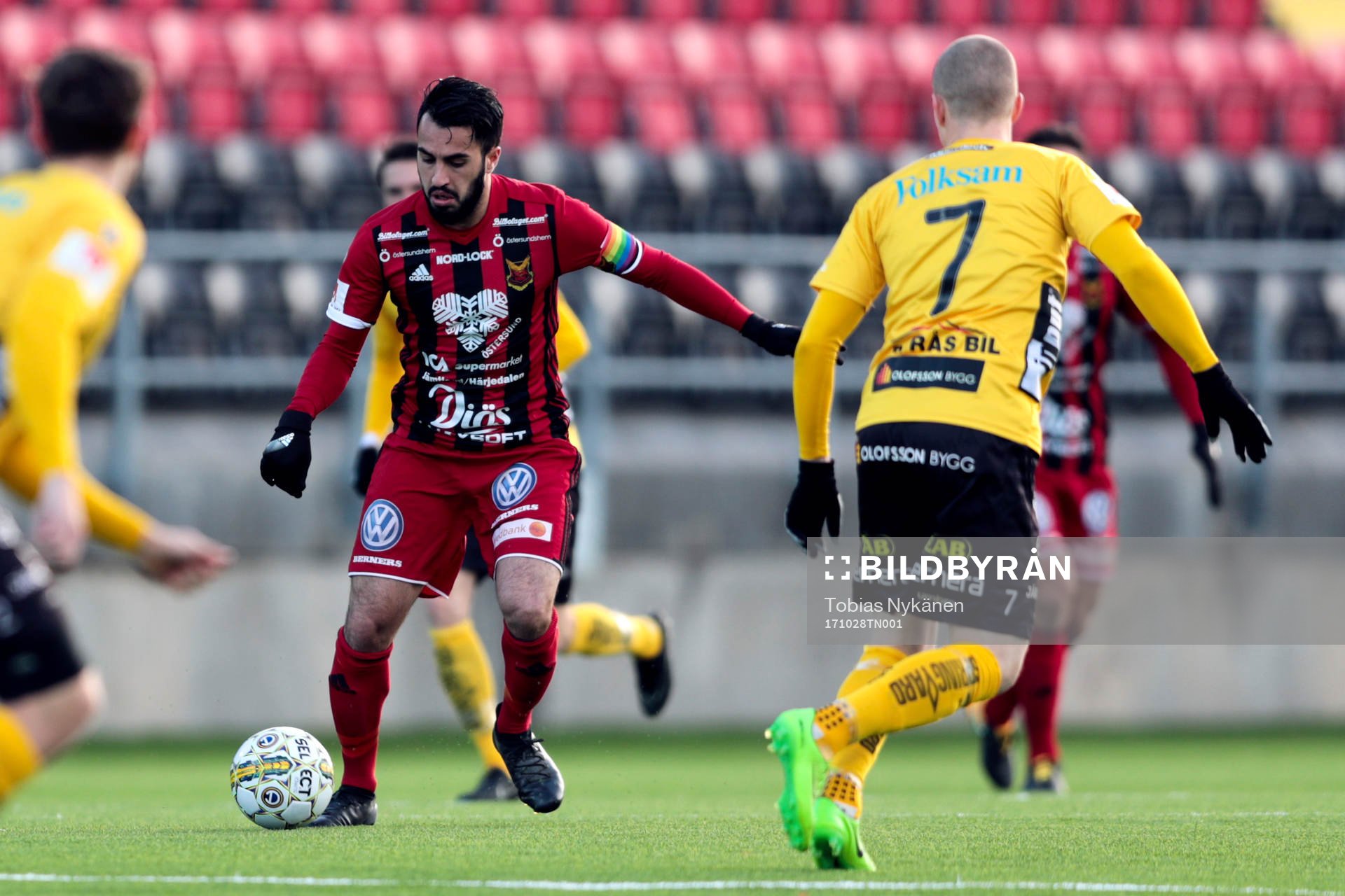 Östersunds Brwa Nouri och Elfsborgs Daniel Gustavsson