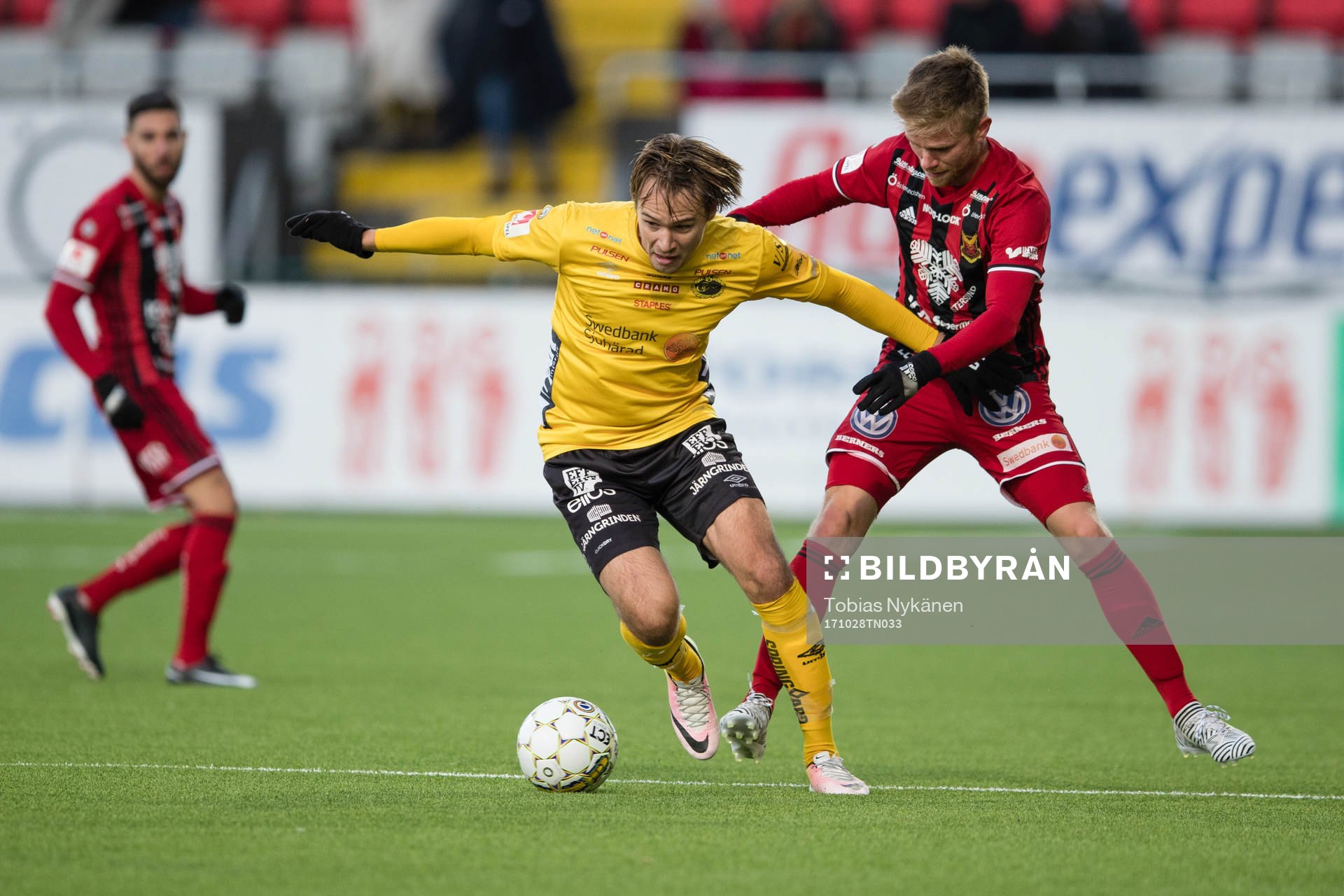 Elfsborgs Viktor Prodell mot Östersunds Dennis Widgren