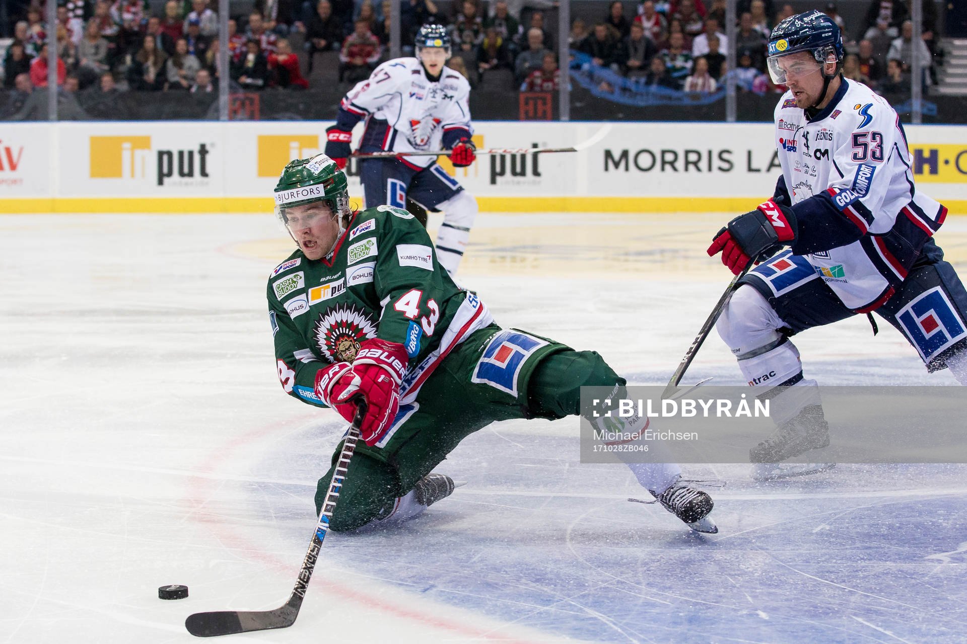 Frölundas Jesper Emanuelsson mot Linköpings Eddie Larsson