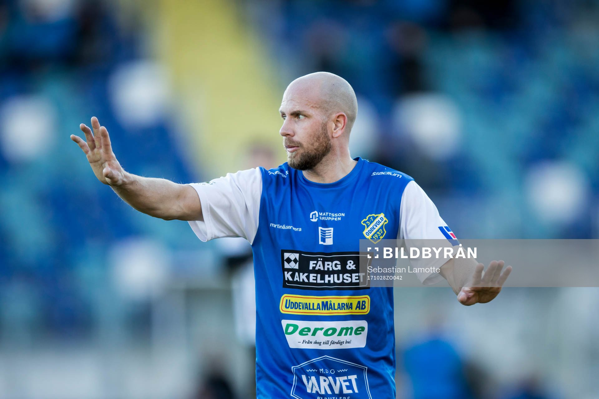 Oddevolds Johan Patriksson under fotbollsmatchen i division 1 södra mellan Oddevold och Landskrona den 28 oktober 2017 i Uddevalla.