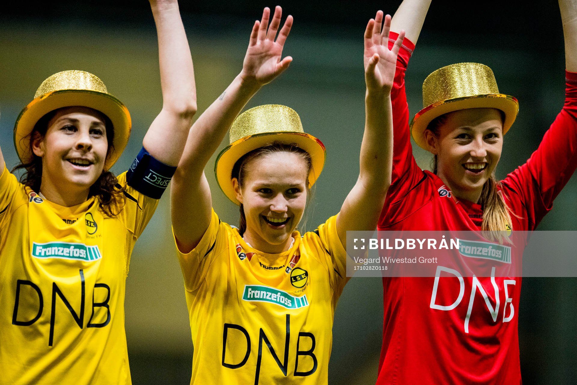 Ingrid Moe Wold, Guro Reiten and goalkeeper Cecilie