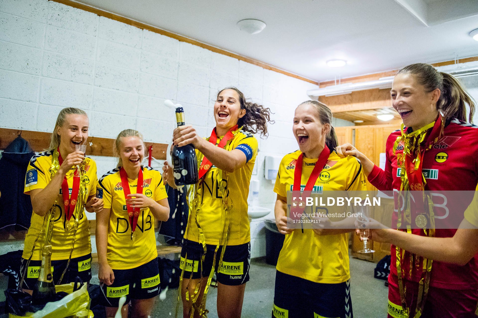 Anja Sønstevold, Emilie Marie Woldvik, Ingrid Moe Wold,