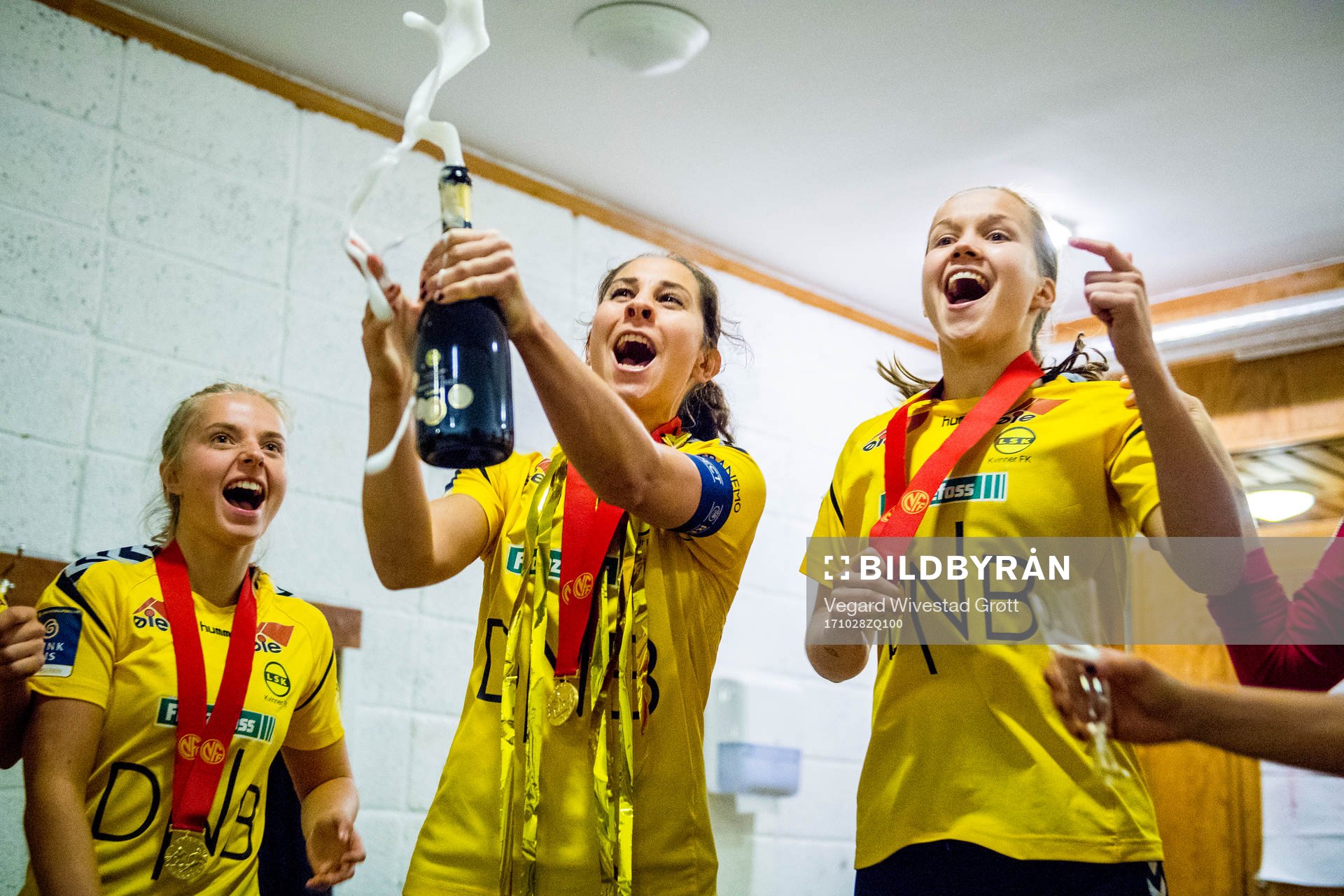 Emilie Marie Woldvik, Ingrid Moe Wold and Guro Reiten of