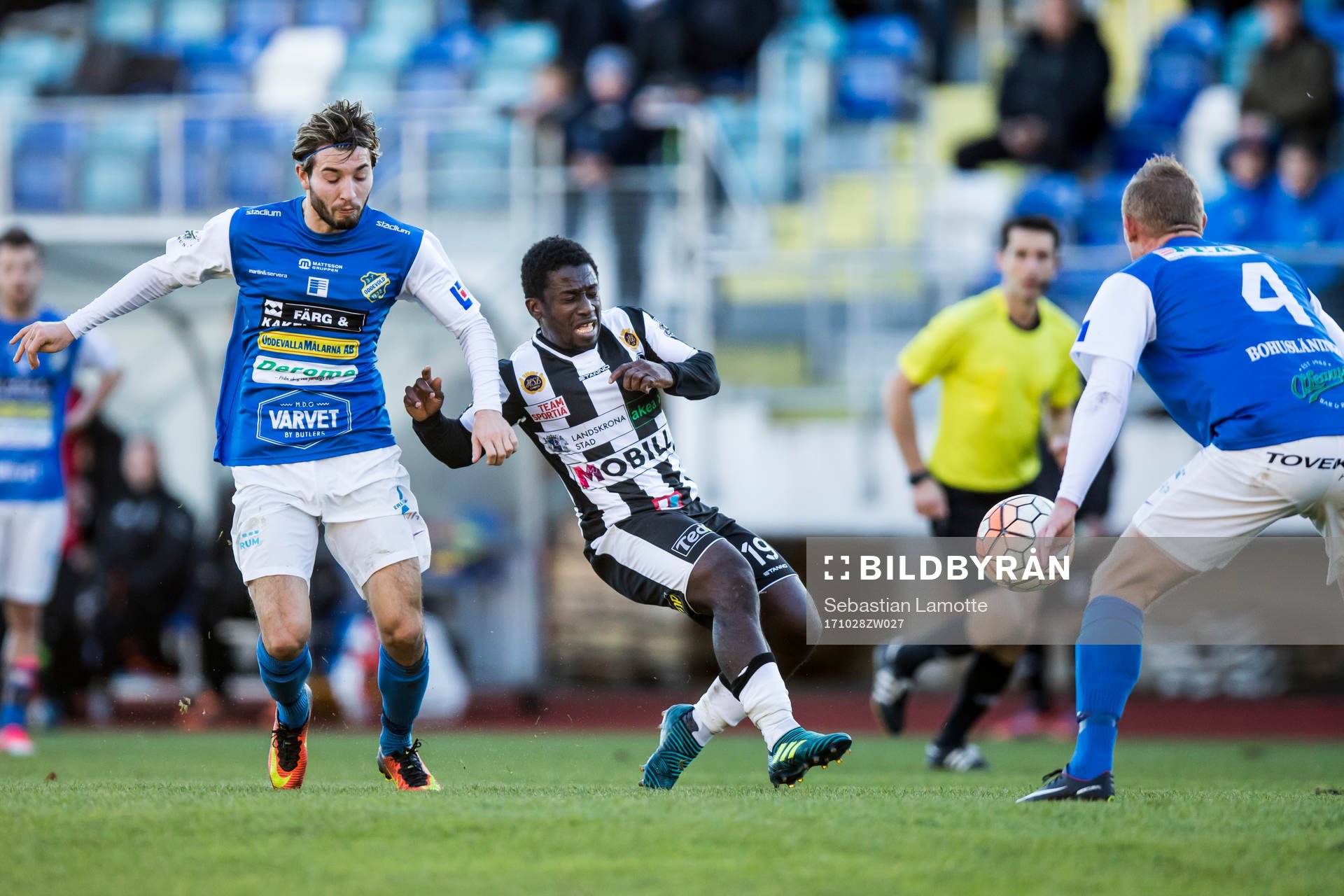 Landskronas Thierry Zahui  och Oddevolds Imer Beqiri