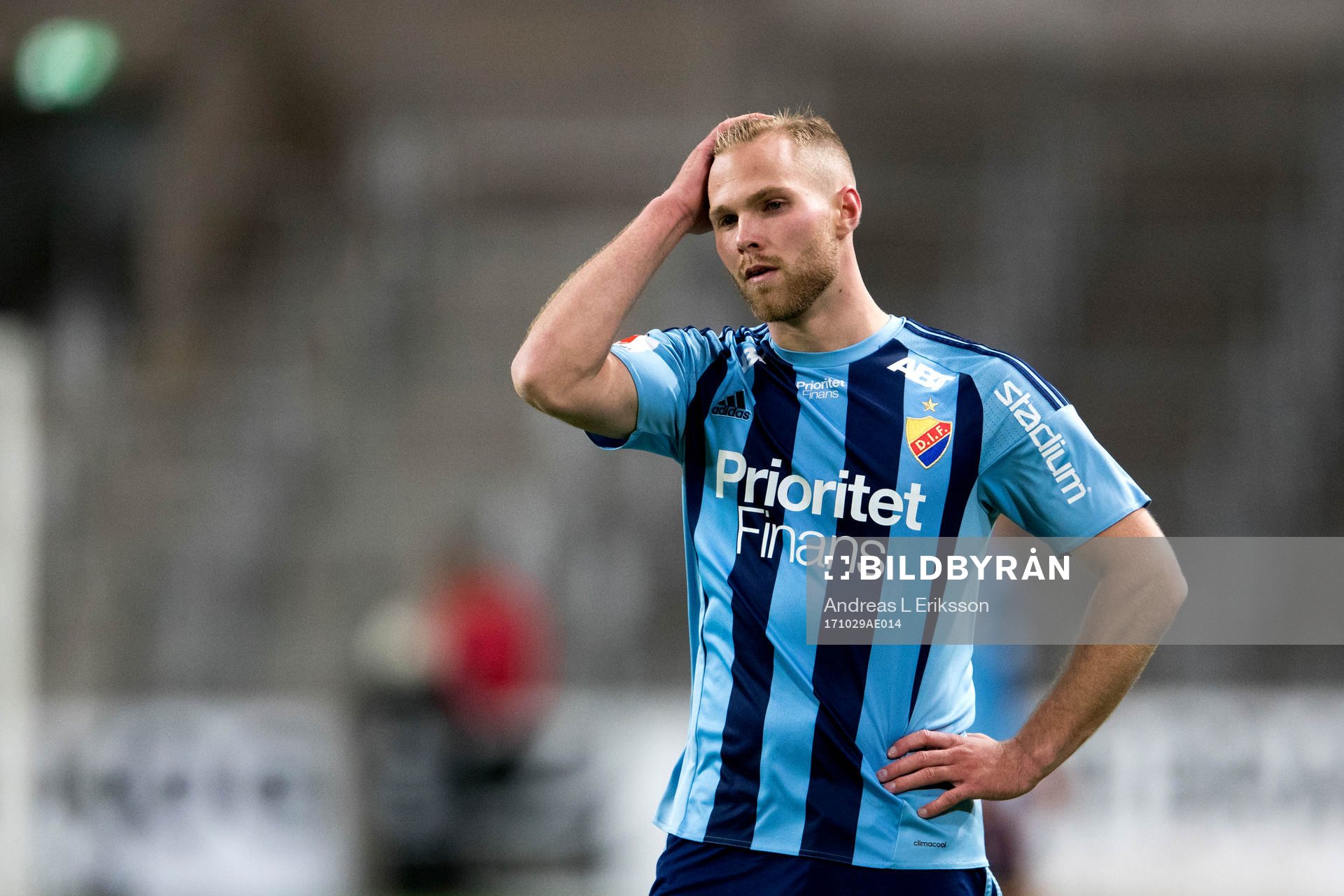 Djurgårdens Gustav Engvall deppar