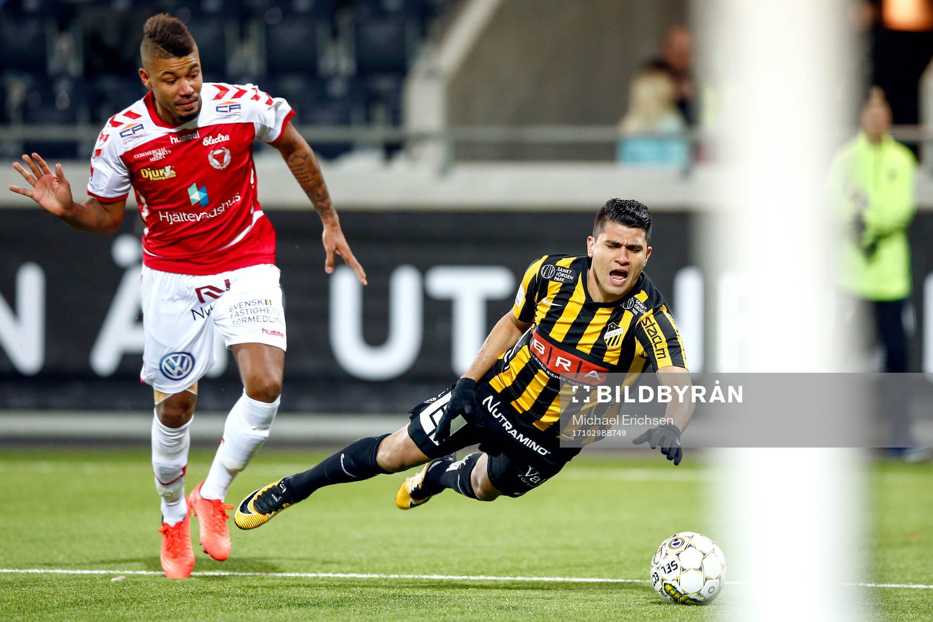 Häckens Paulinho går omkull
