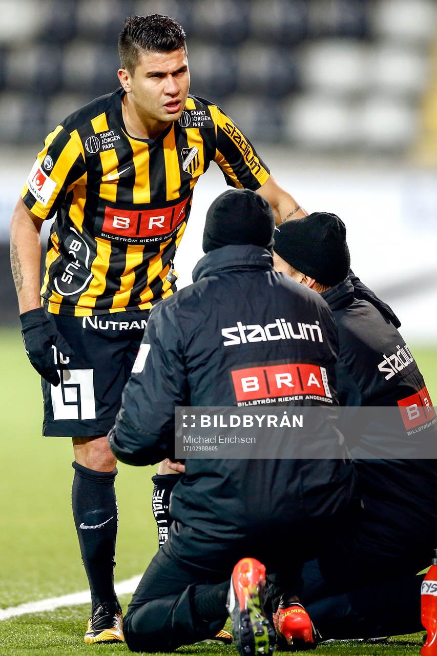 Häckens Paulinho får sitt knä omplåstrat