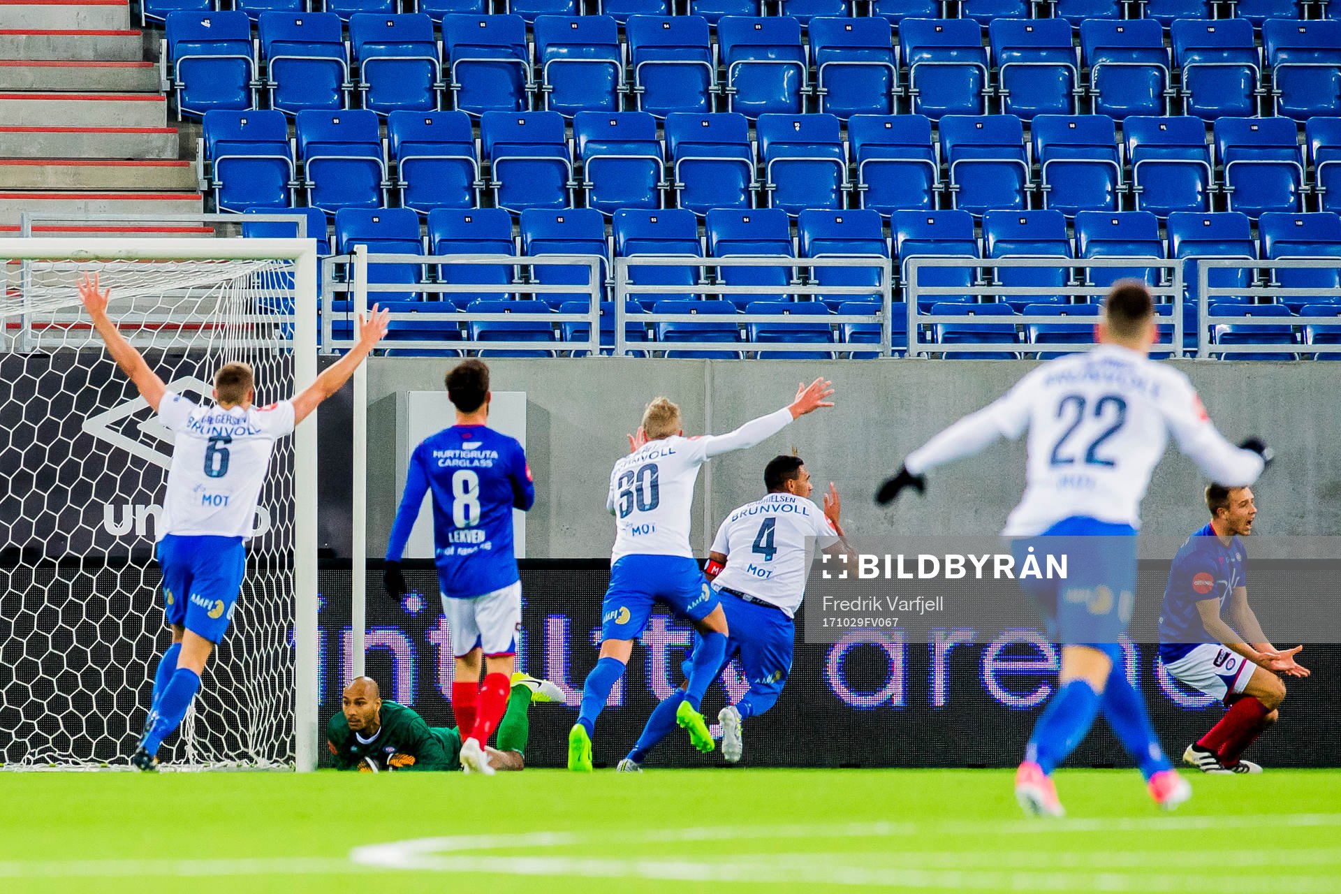 Ruben Gabrielsen of Molde celebrates