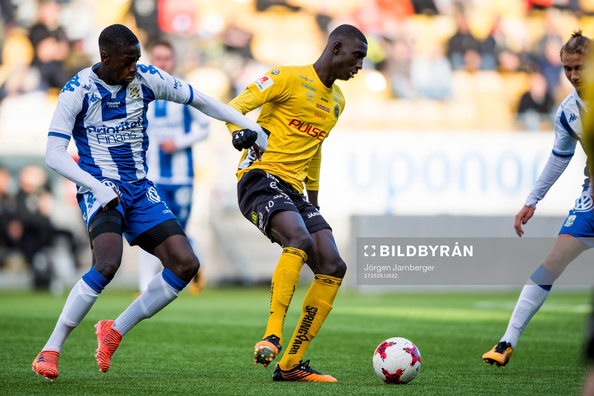 IFK Göteborgs Adil Titi och Elfsborgs Marokhy Ndione