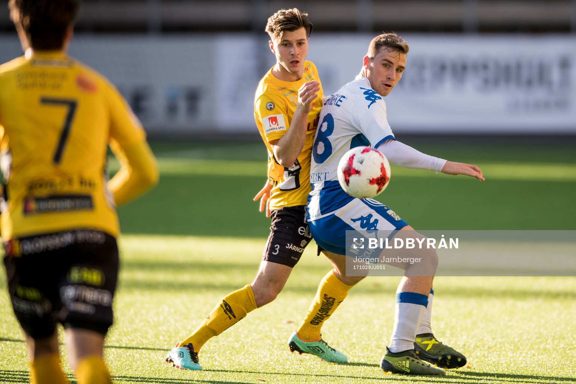 IFK Göteborgs Axel Gunnarsson och Elfsborgs Mattias Özgün