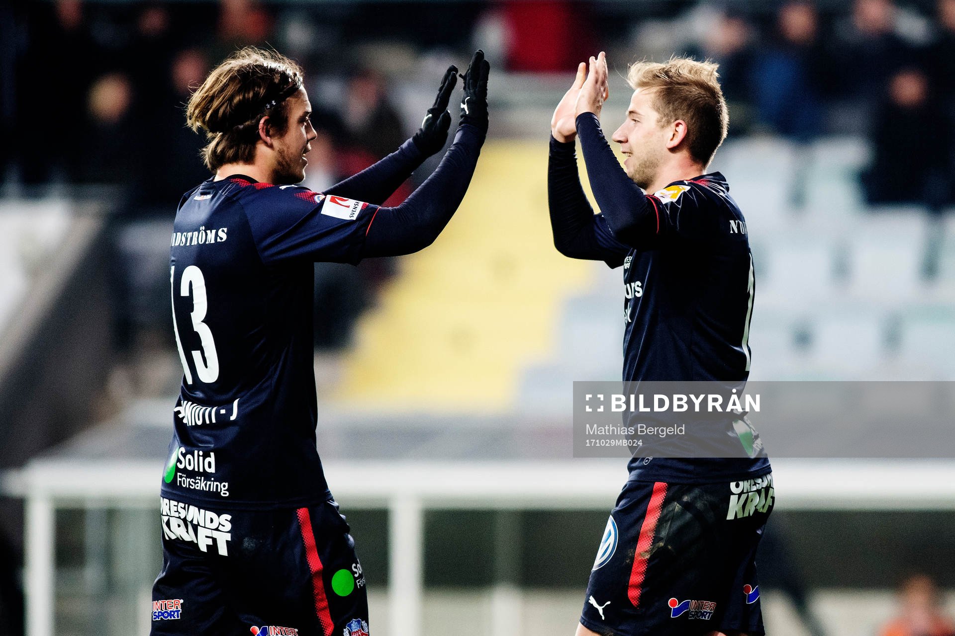 Helsingborgs Alexander Achinioti-Jönsson jublar med