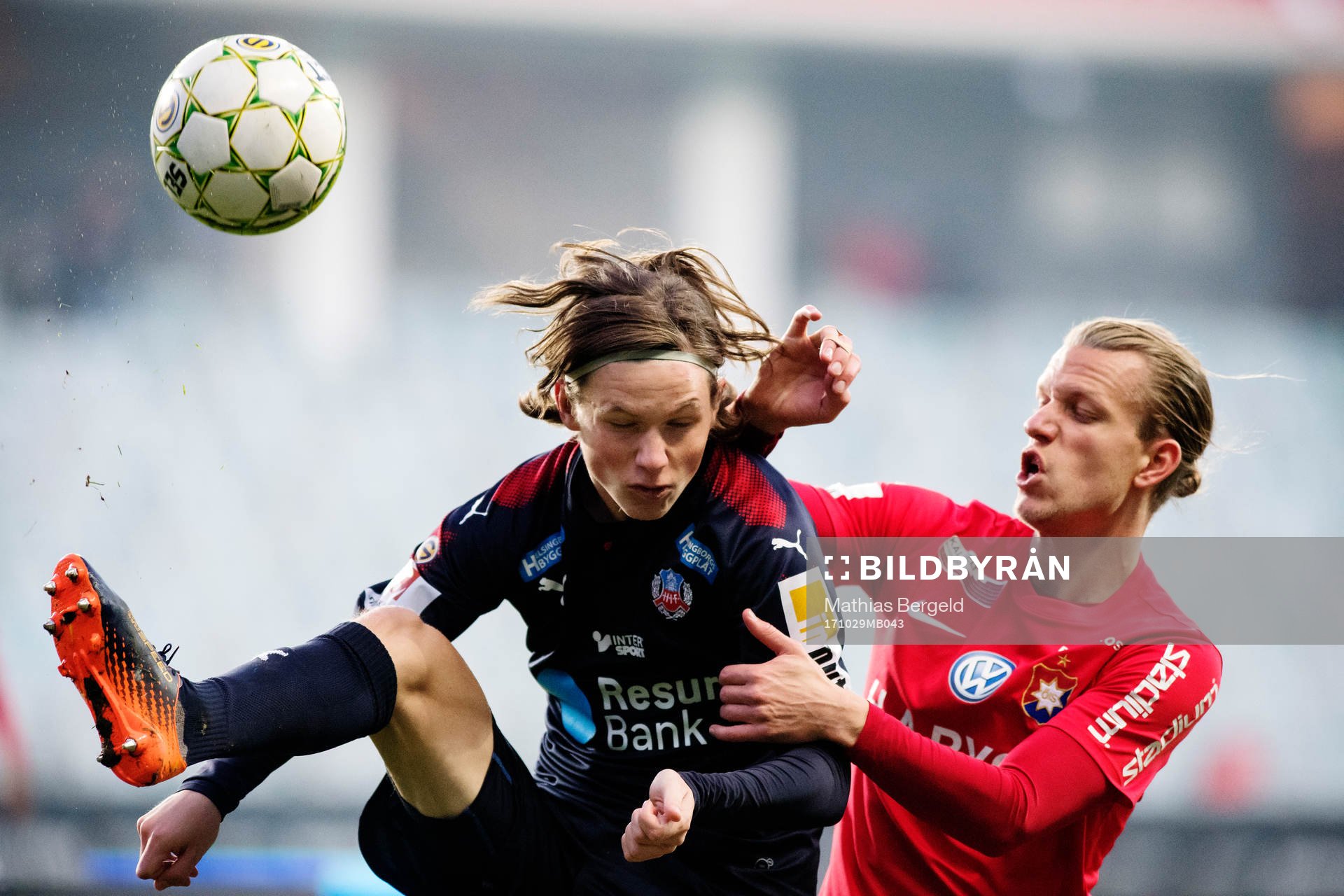 Helsingborgs Max Svensson och Örgrytes Sebastian Carlsén