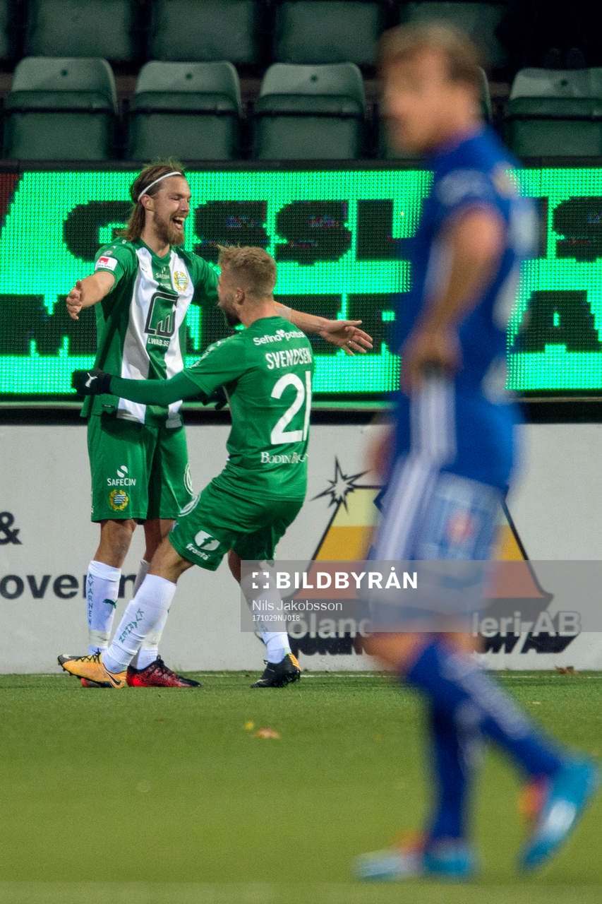 Hammarbys Björn Paulsen jublar med Sander Svendsen
