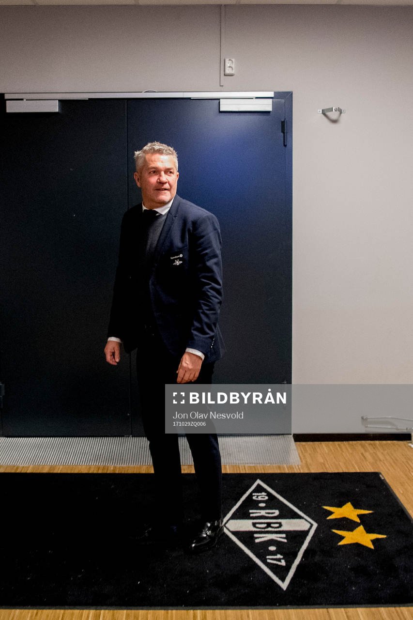 Kåre Ingebrigtsen, head coach of Rosenborg, after watching the match Vålerenga - Molde on television after the Eliteserien match between Rosenborg and Stabæk on October 29, 2017 in Trondheim.