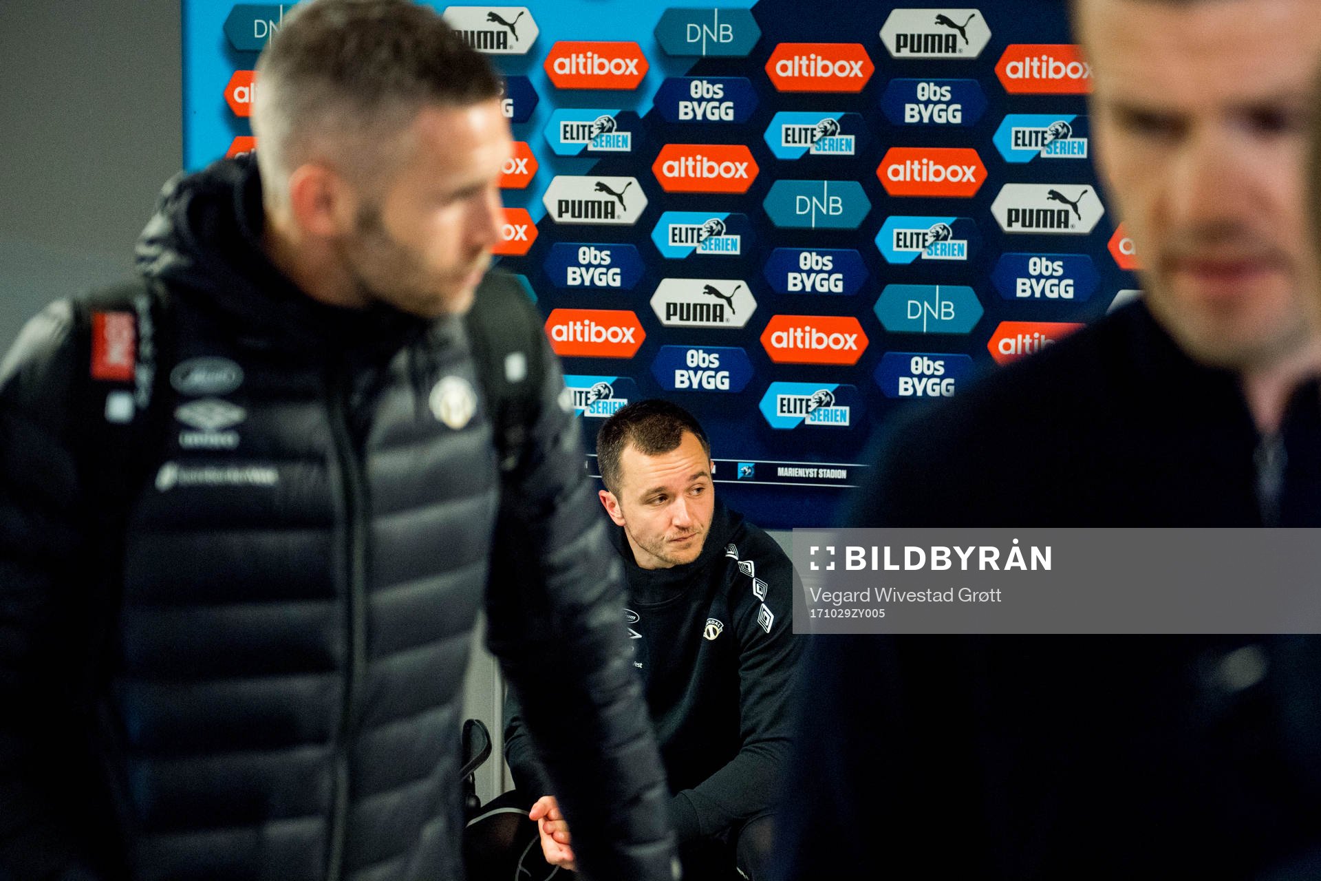 Kjetil Wæhler, Even Hovland and Eirik Bakke, head coach of Sogndal, in the mixed zone after the Eliteserien match between Strømsgodset and Sogndal on October 29, 2017 in Drammen.