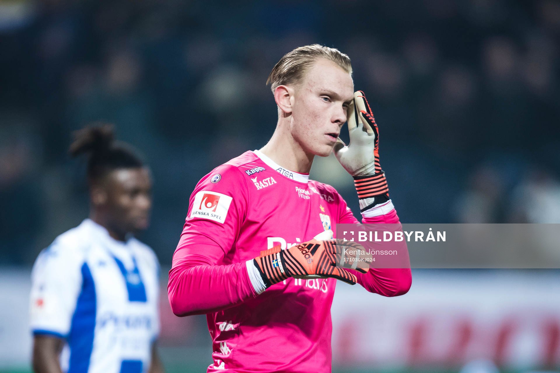 IFK Göteborgs målvakt Pontus Dahlberg deppar