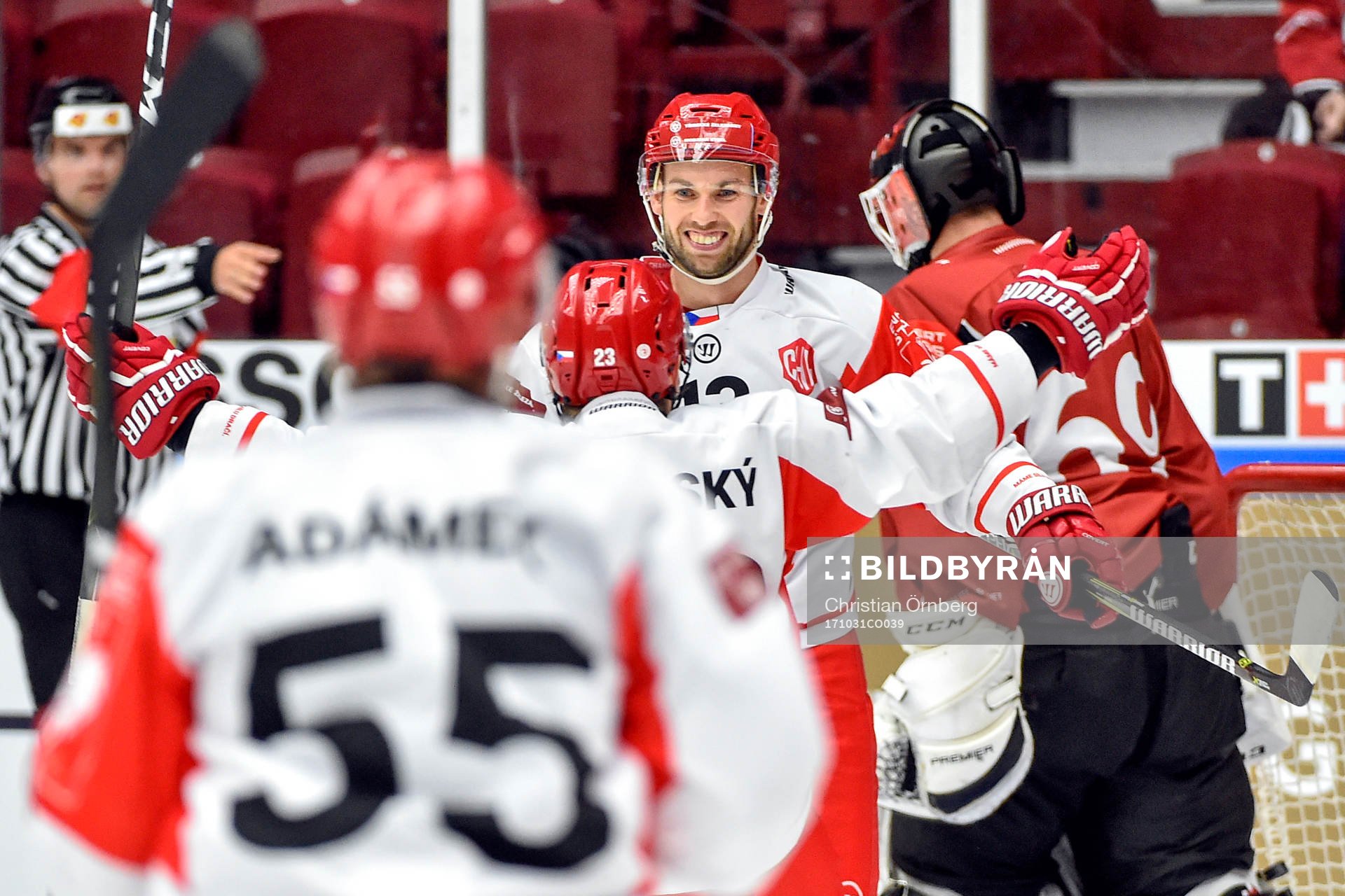 Vladimir Svacina of Ocelari Trinec celebrates with his