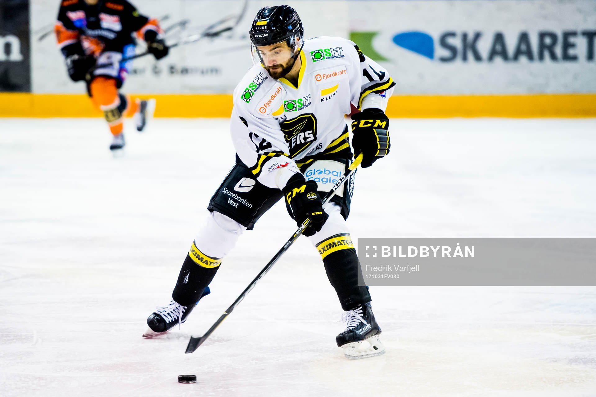 Mats Larsen Mostue of Stavanger Oilers