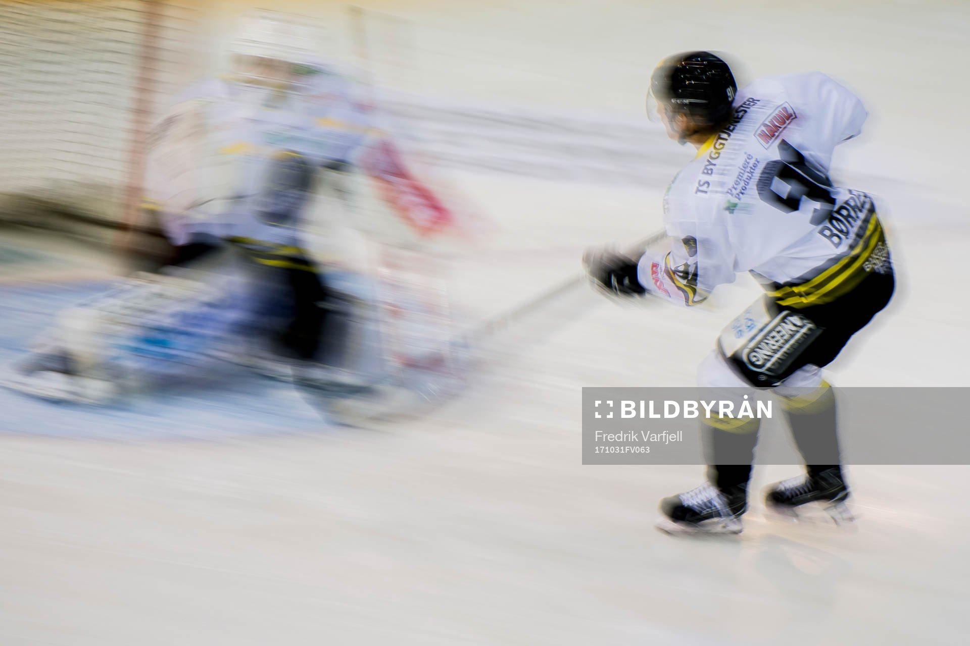 Goaltender Jakob Opsahl and Eirik Børresen