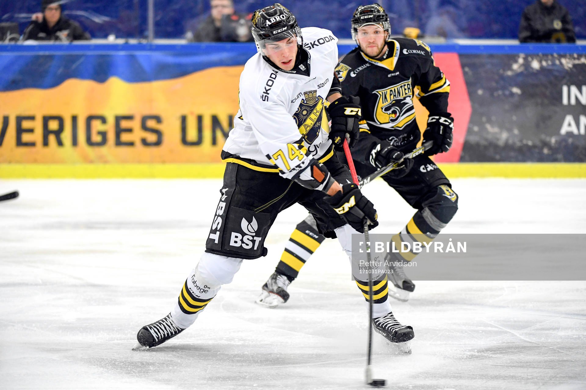 s Joakim Thelin och Panterns Sebastian Selin