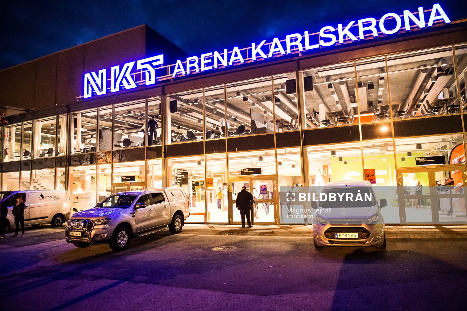 NKT arena exteriört innan ishockeymatchen i SHL mellan