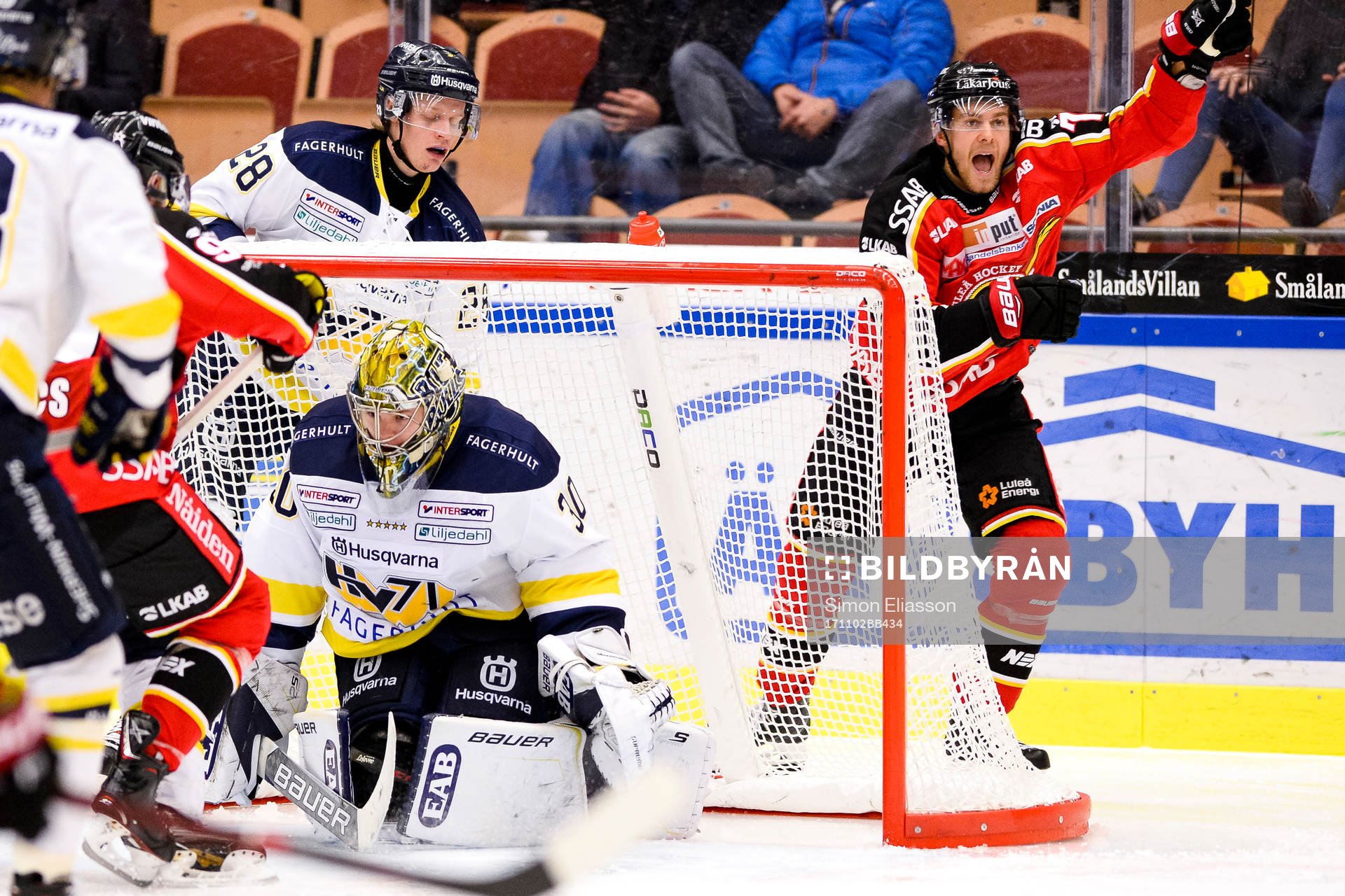 s målvakt Linus Söderström