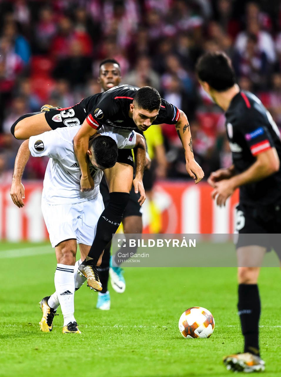 Östersunds Saman Ghoddos och Athletic Bilbaos Unai Nunez