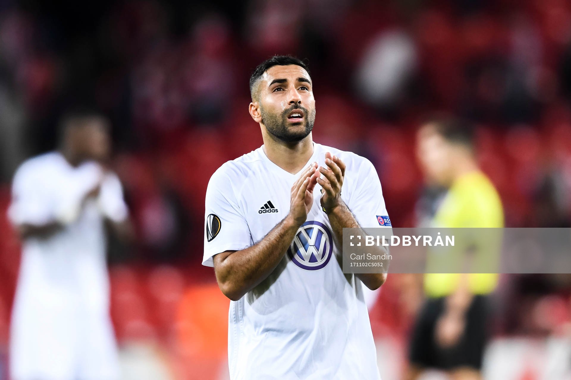Östersunds Saman Ghoddos tackar publiken