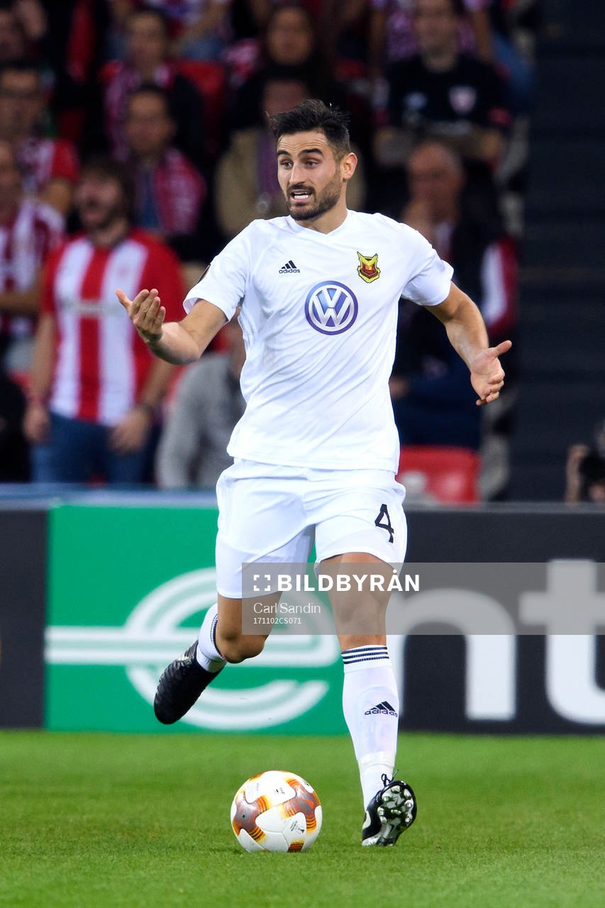 Östersunds Sotirios Papagiannopoulus under fotbollsmatchen i Europa League mellan Athletic Bilbao och Östersund den 2 november 2017 i Bilbao.
