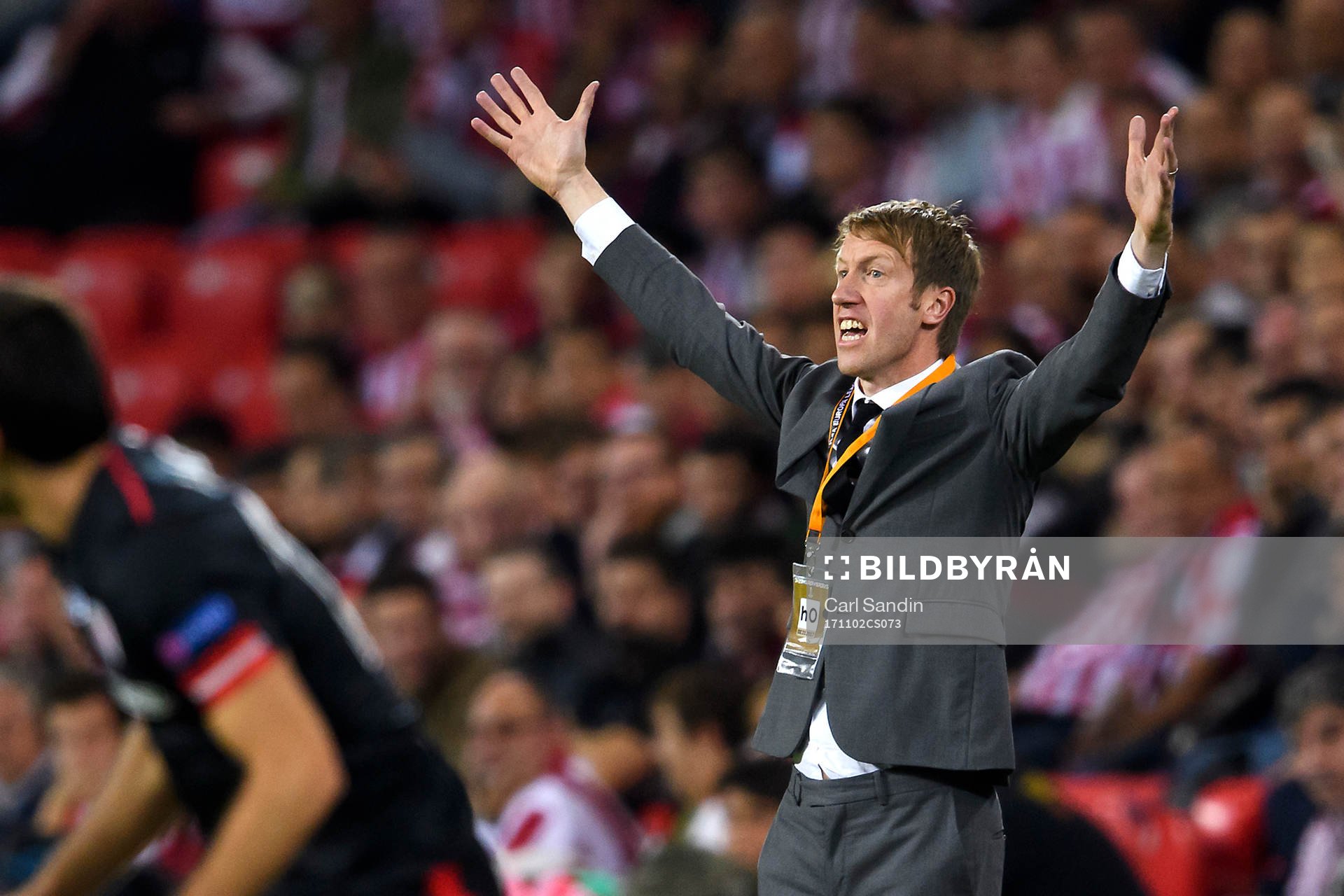 Östersunds tränare Graham Potter reagerar