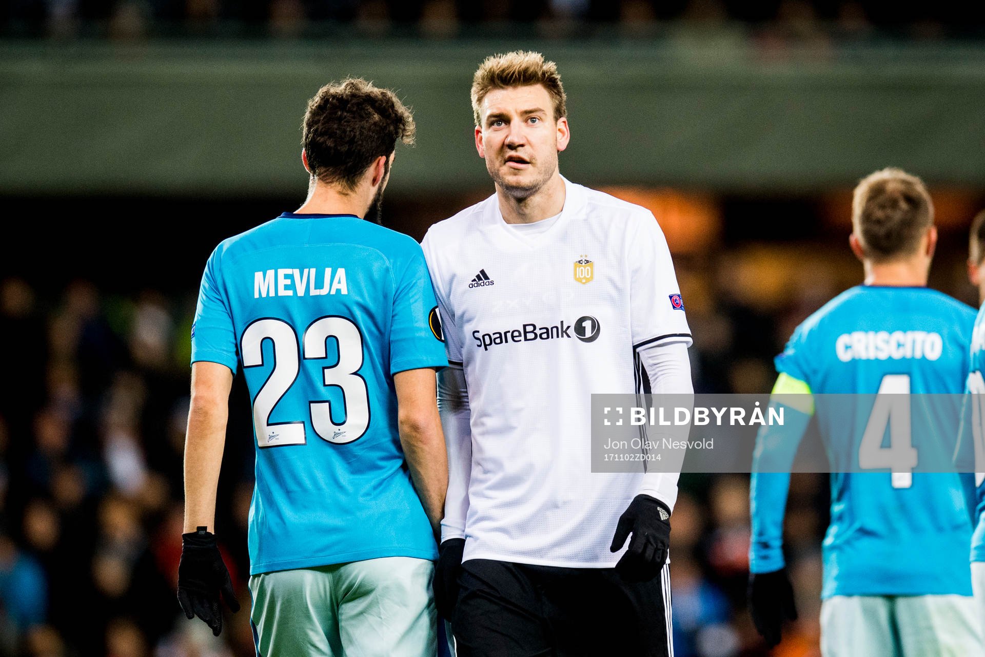Miha Mevlja of Zenit and Nicklas Bendtner of Rosenborg