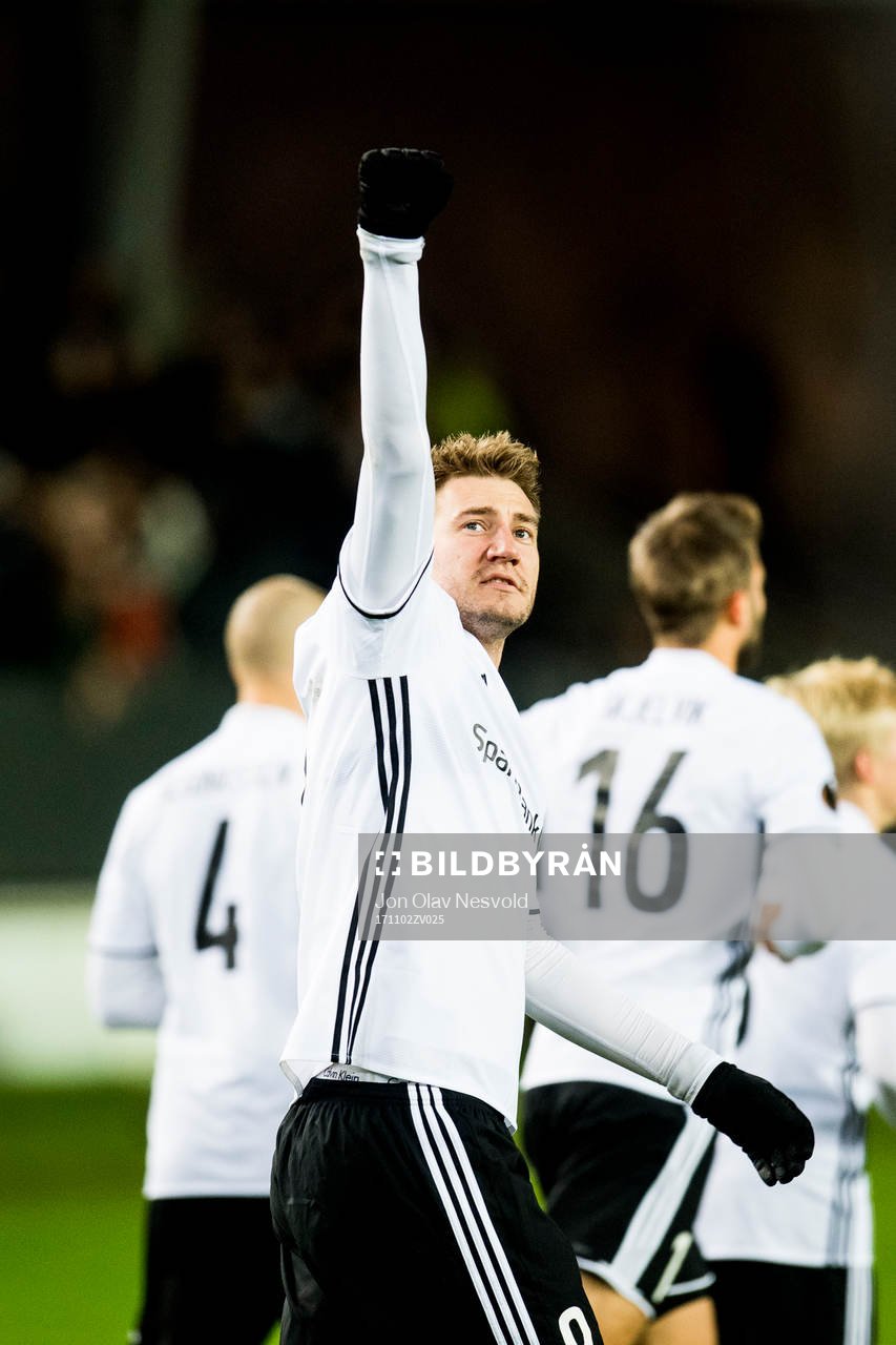 Nicklas Bendtner of Rosenborg celebrates 1-0