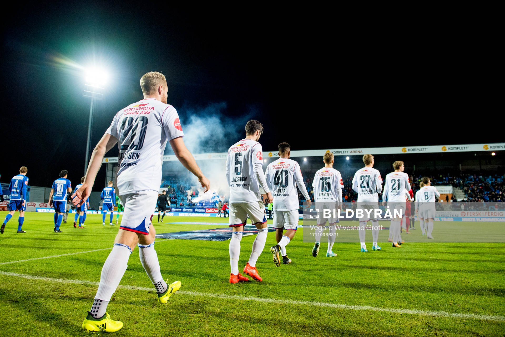 Henrik Kjelsrud Johansen of Vålerenga enters the pitch
