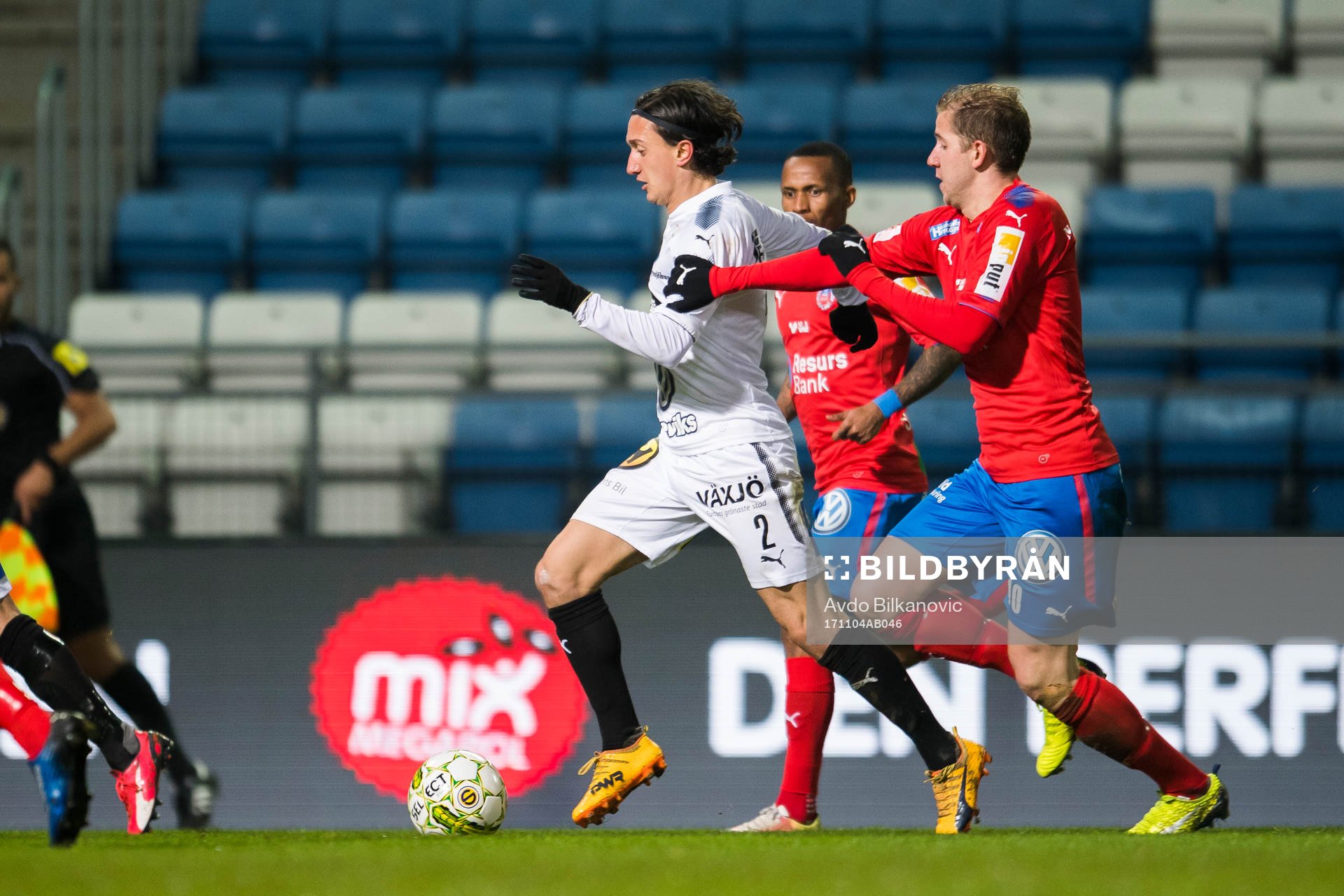 Östers Mattias Pavic och Helsingborgs Darijan Bojanic