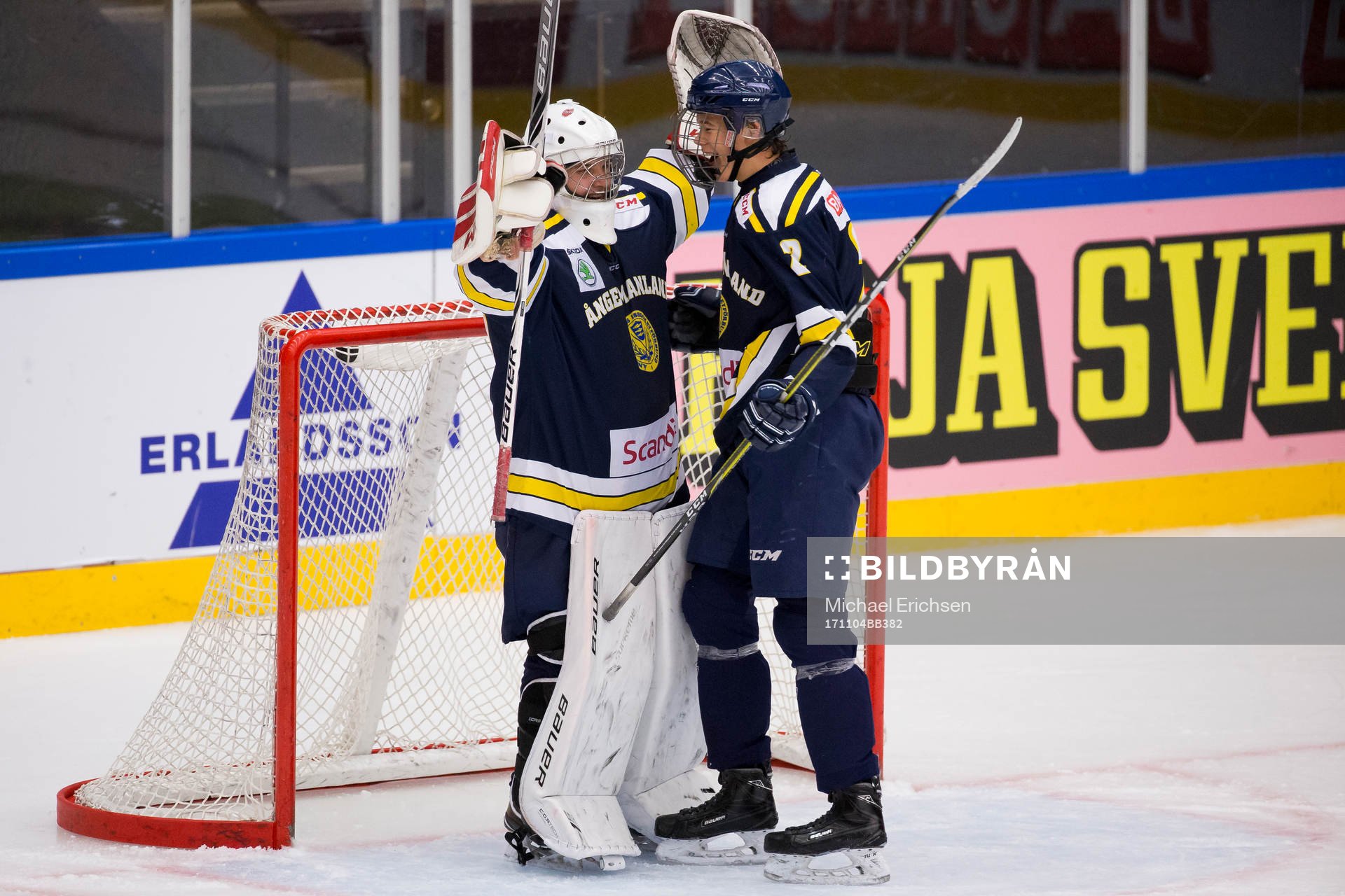 Ångermanlands målvakt Viktor Karlström och William
