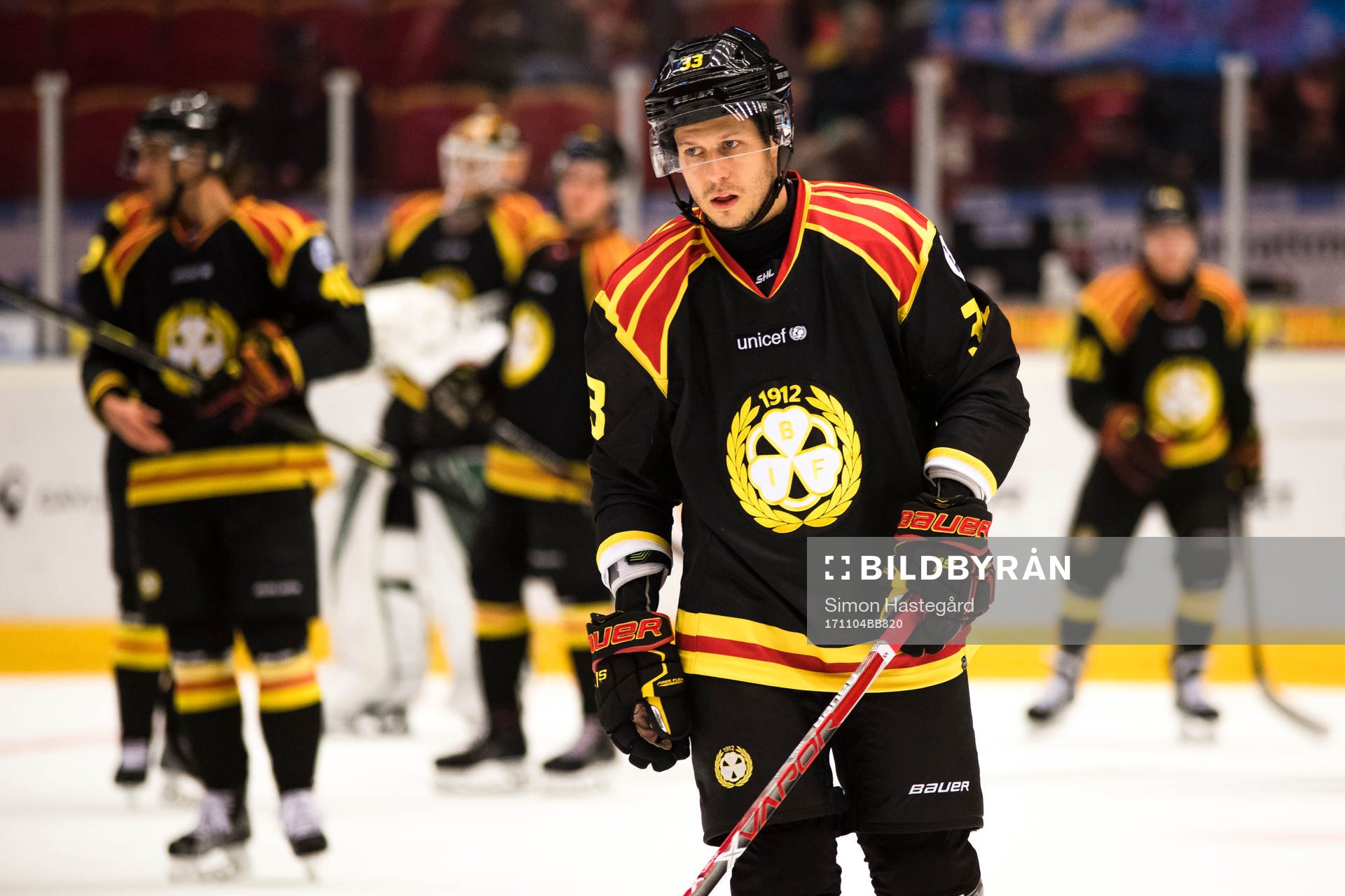 Brynäs Elias Fälth  före ishockeymatchen i SHL mellan