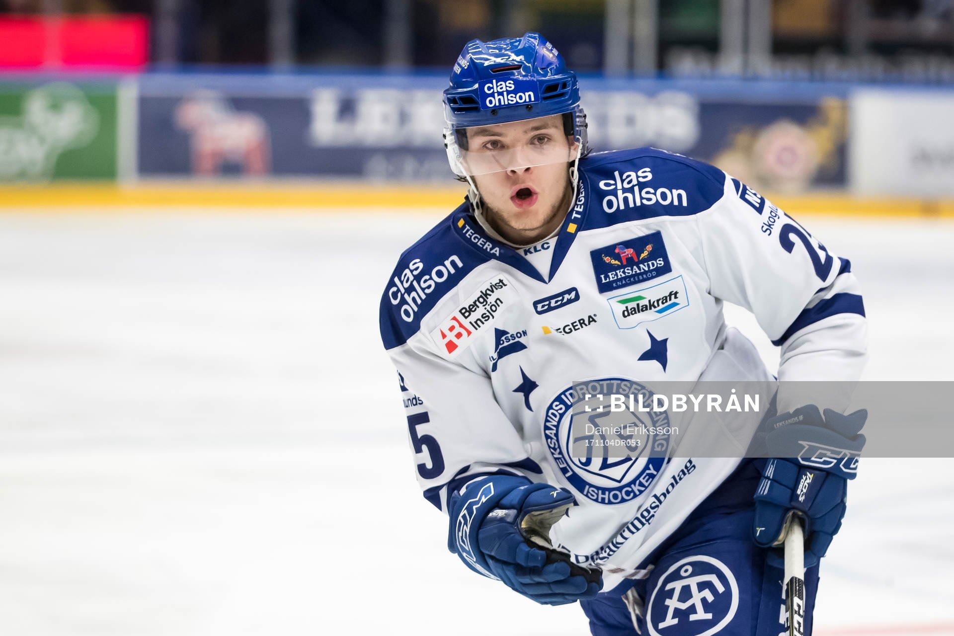 Leksands Oliver Larsen  i ishockeymatchen i