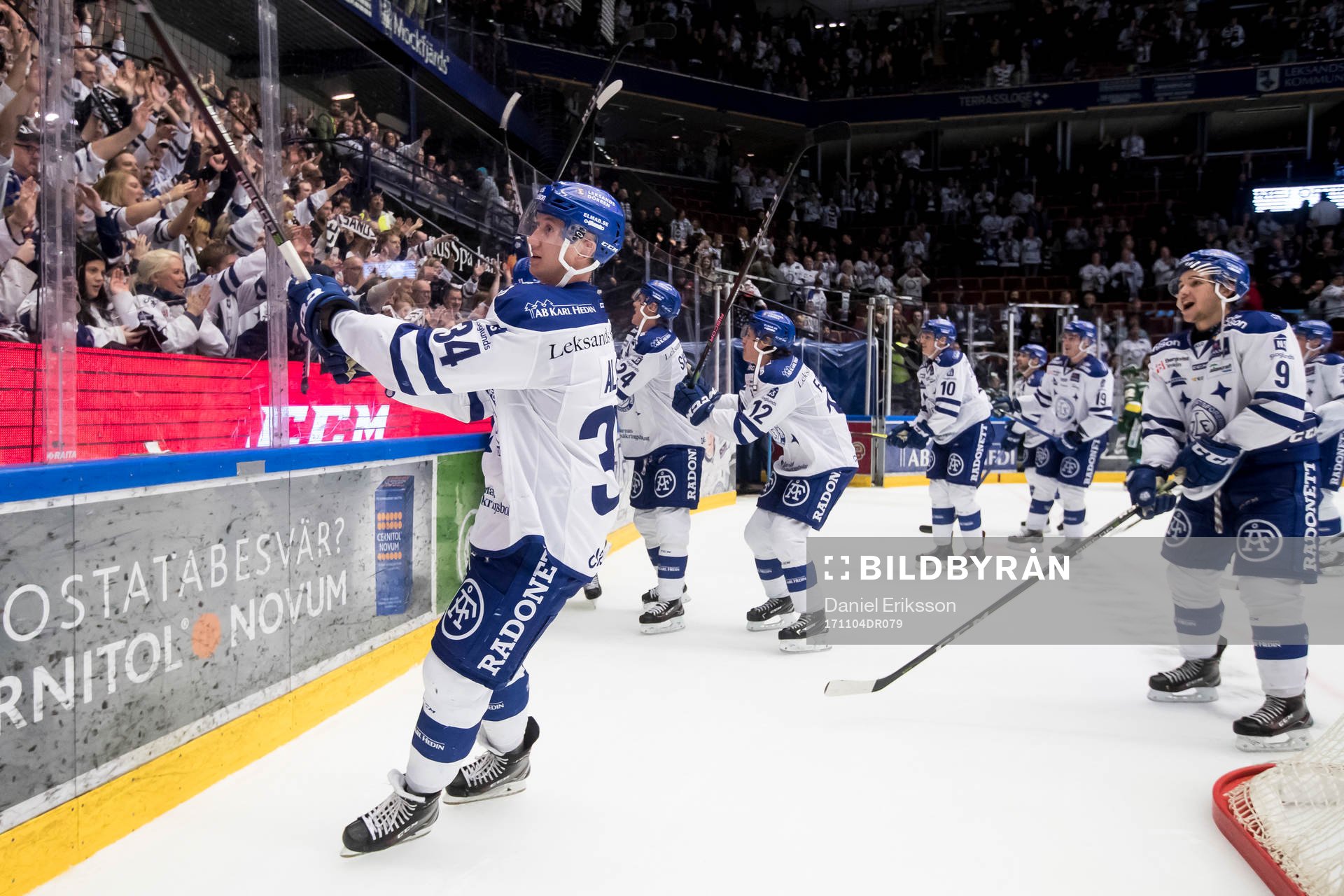 Leksands spelarna jublar
