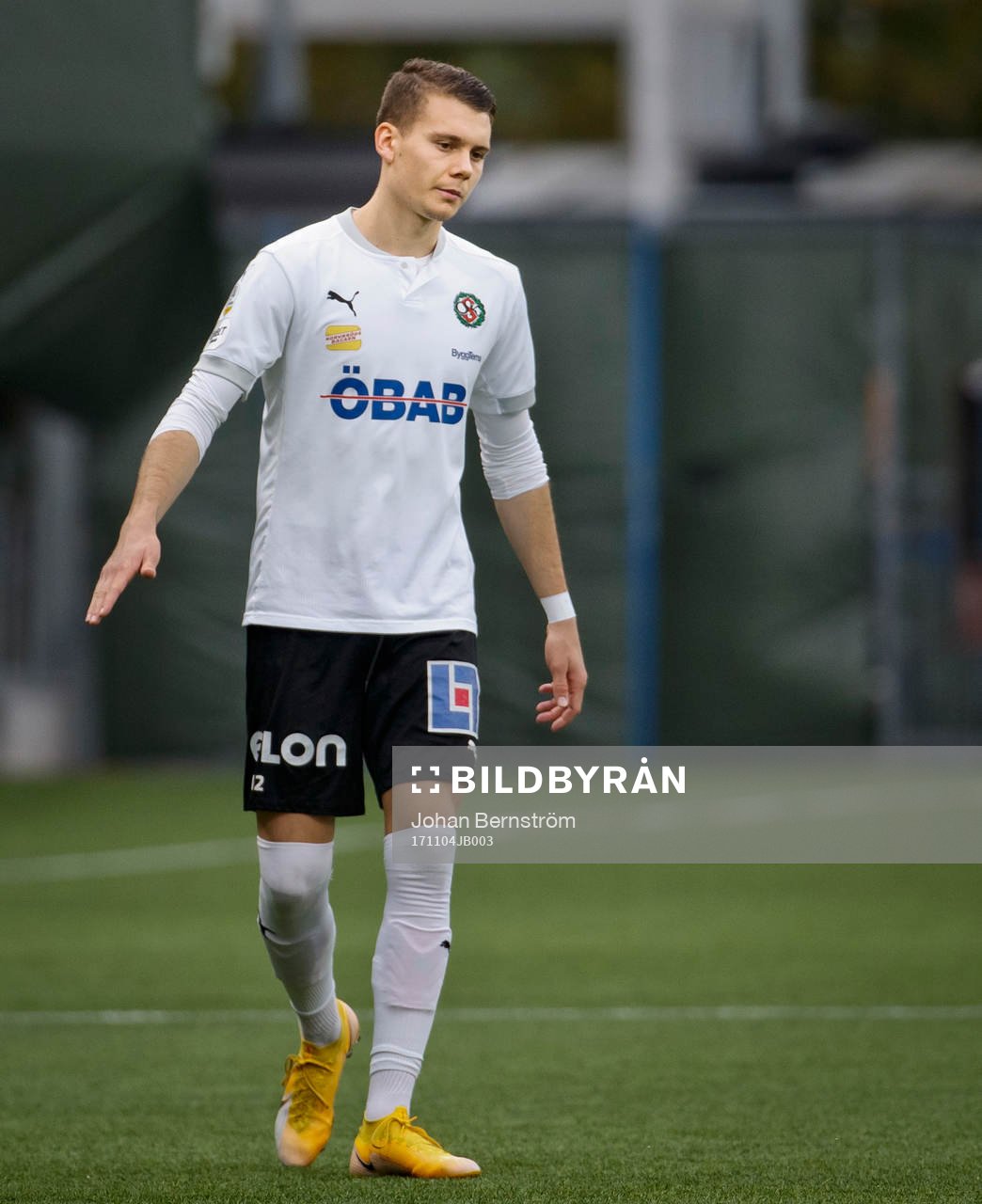 201003 Örebros Jake Larsson