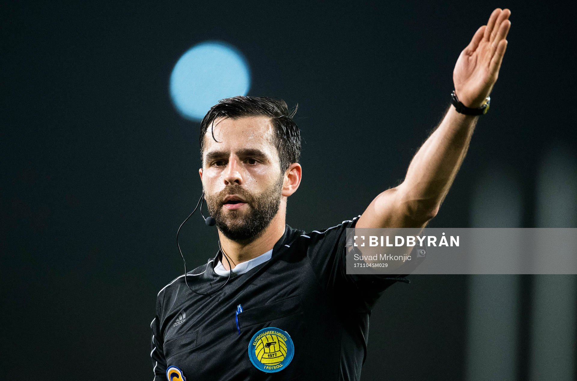 Matchens domare Granit Maqedonci