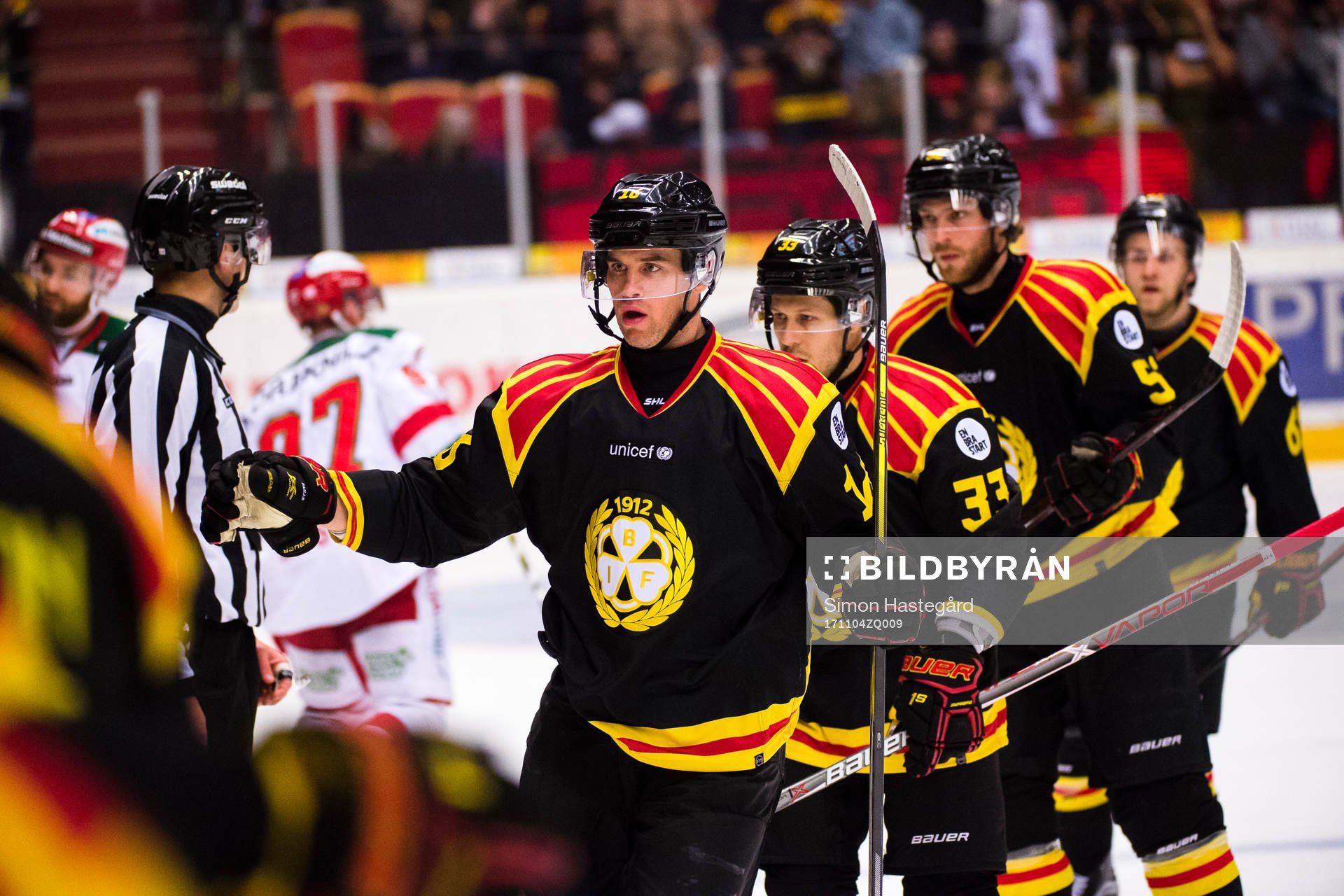 Brynäs Daniel Paille jublar
