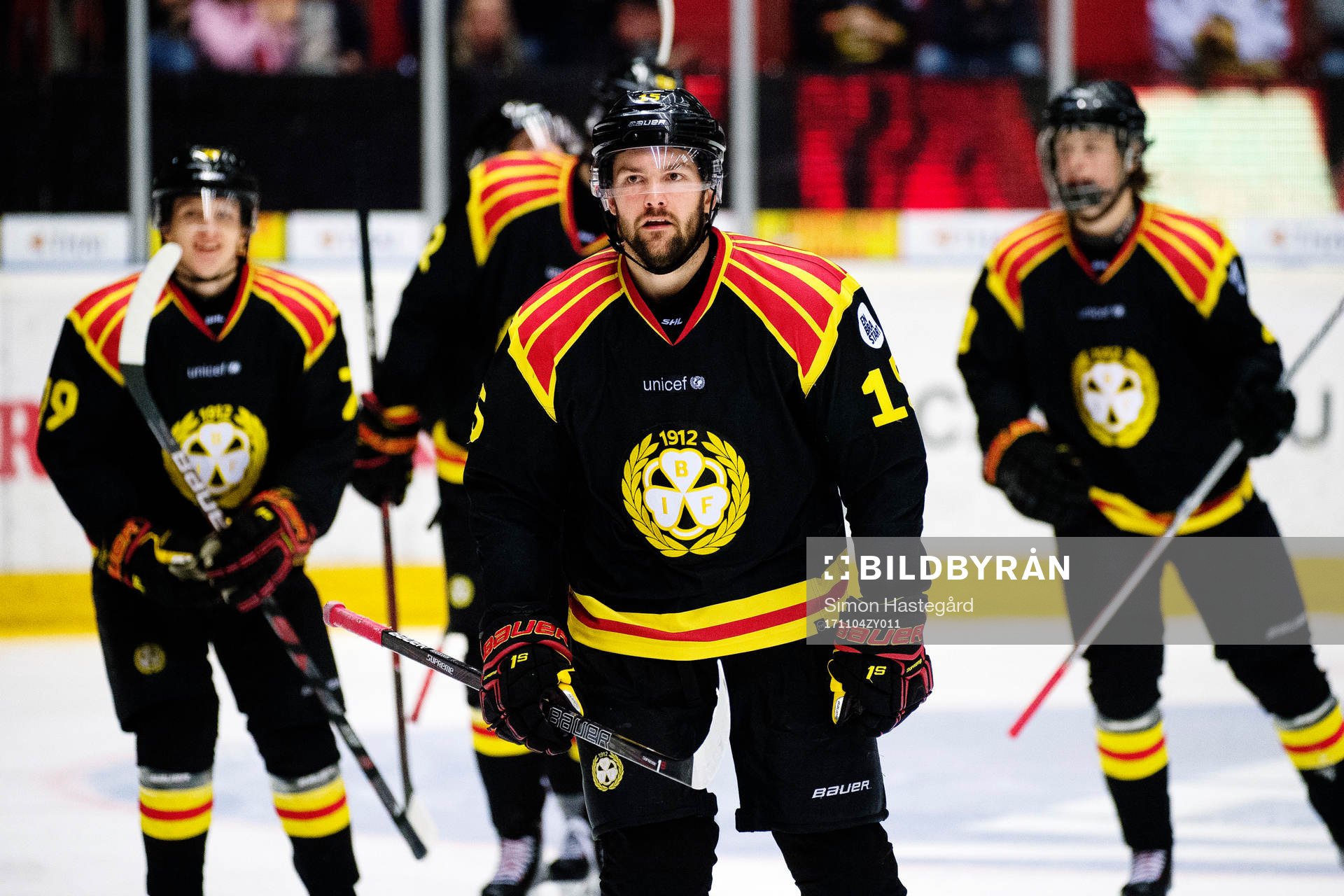 Brynäs Simon Bertilsson jublar