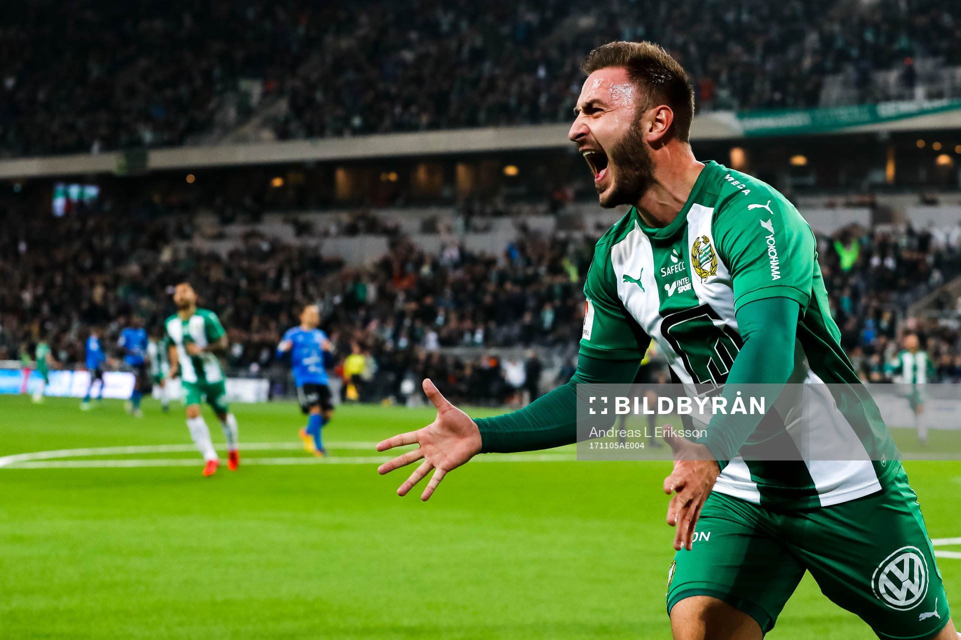 Hammarbys Muamer Tankovic jublar