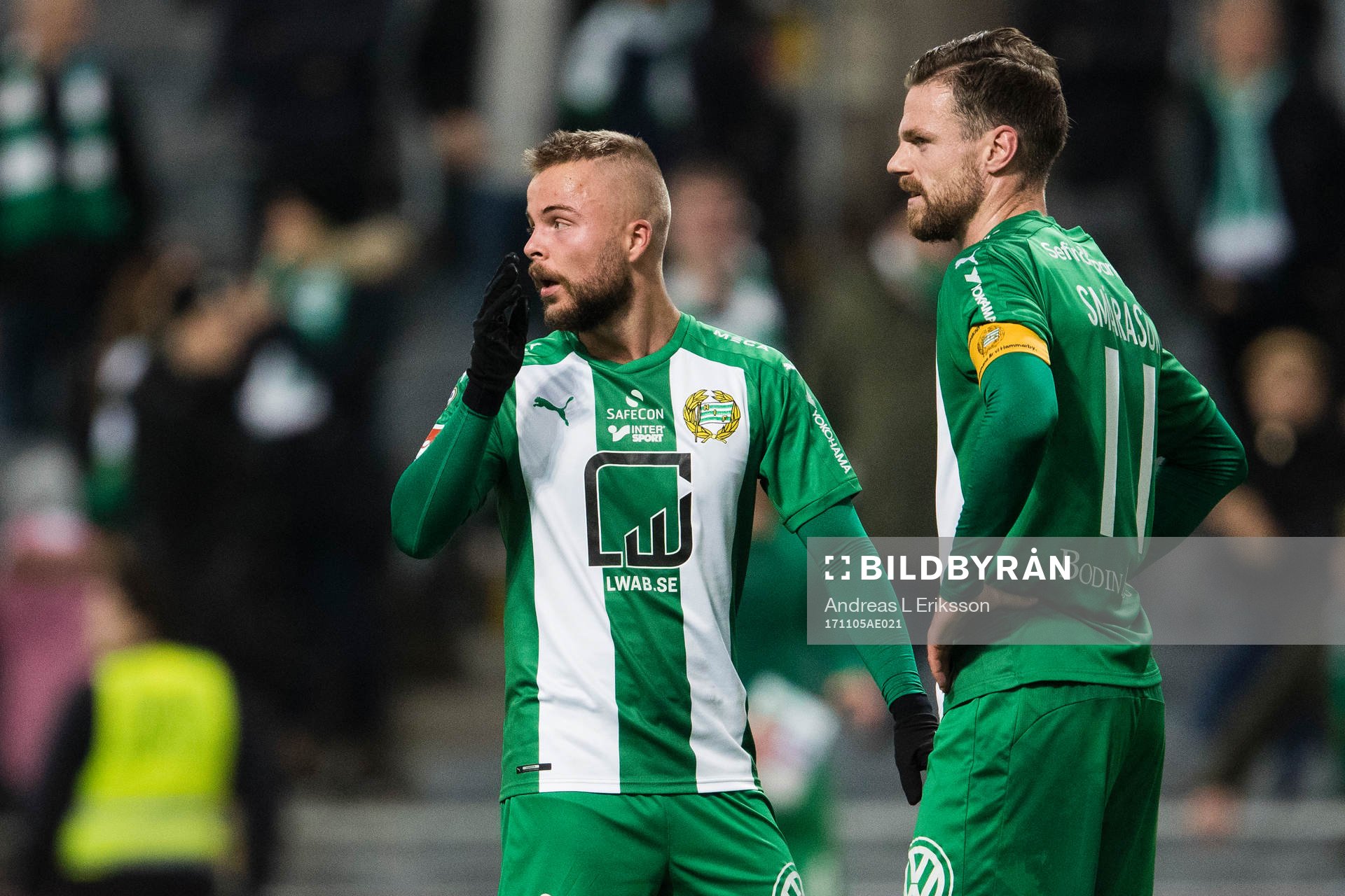 Hammarbys Sander Svendsen och Arnór Smárason deppar